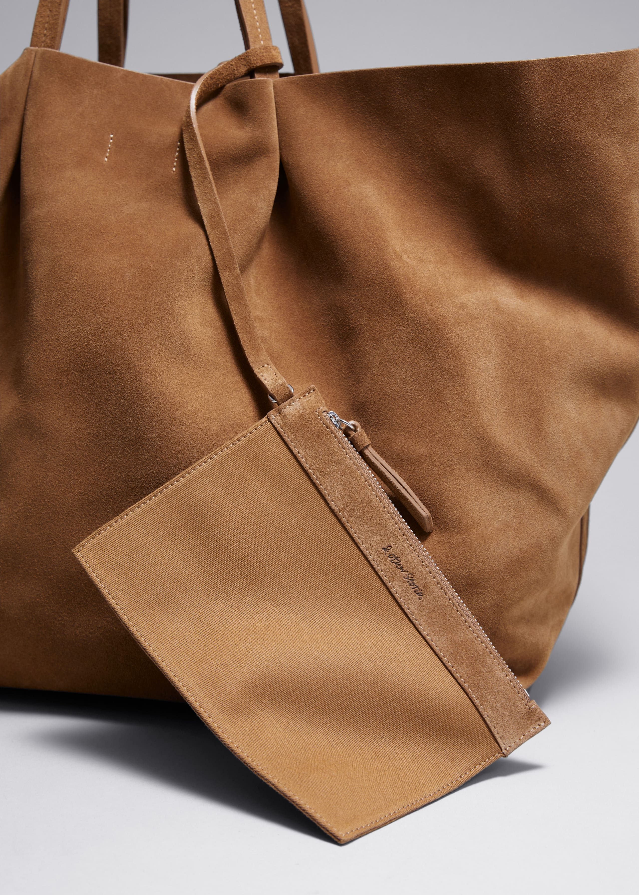 XL Tote Bag - {{variantName}} - Descriptive Detail