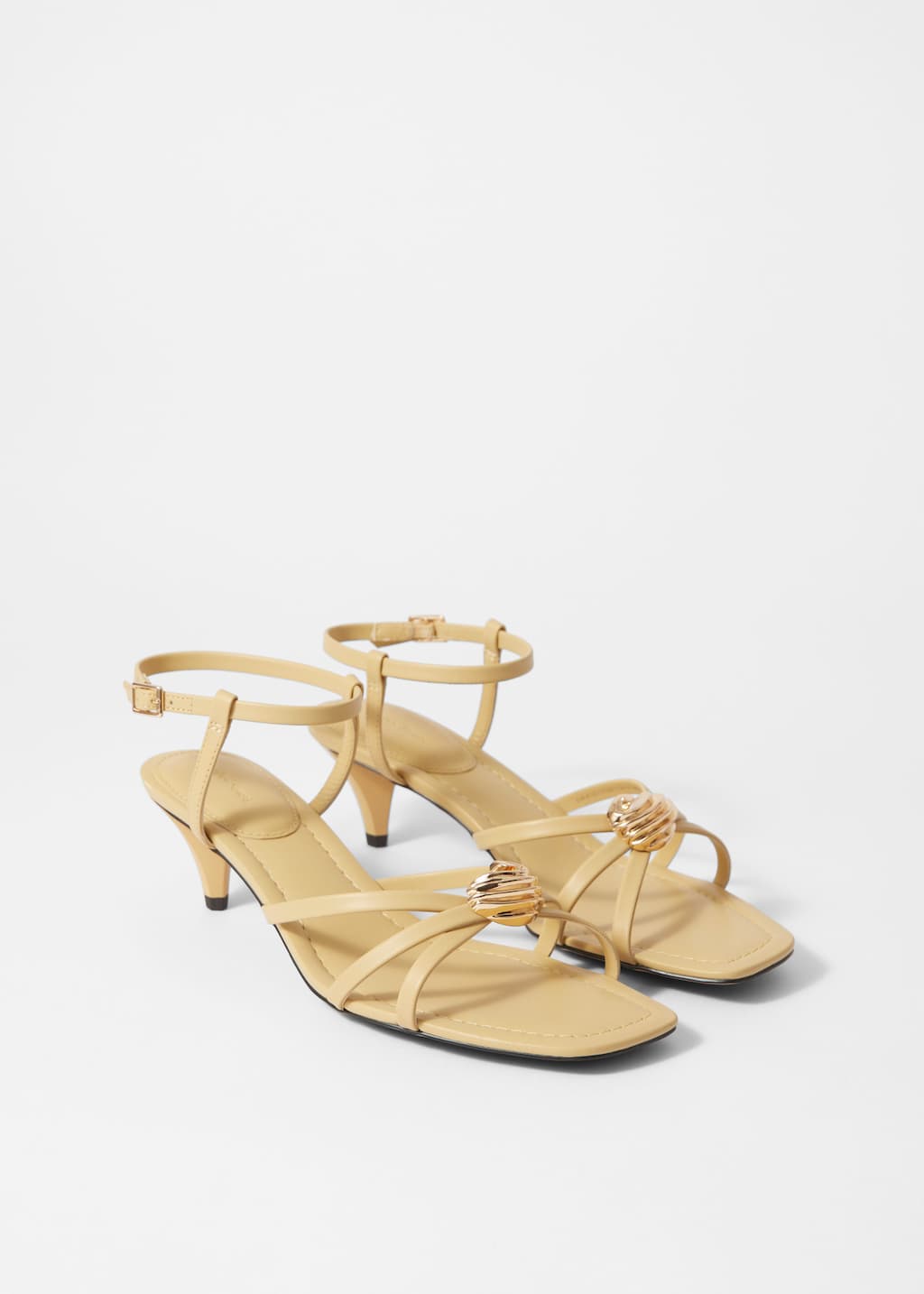 Sandalias de piel con tacón adornado - Amarillo mantequilla - Bodegón