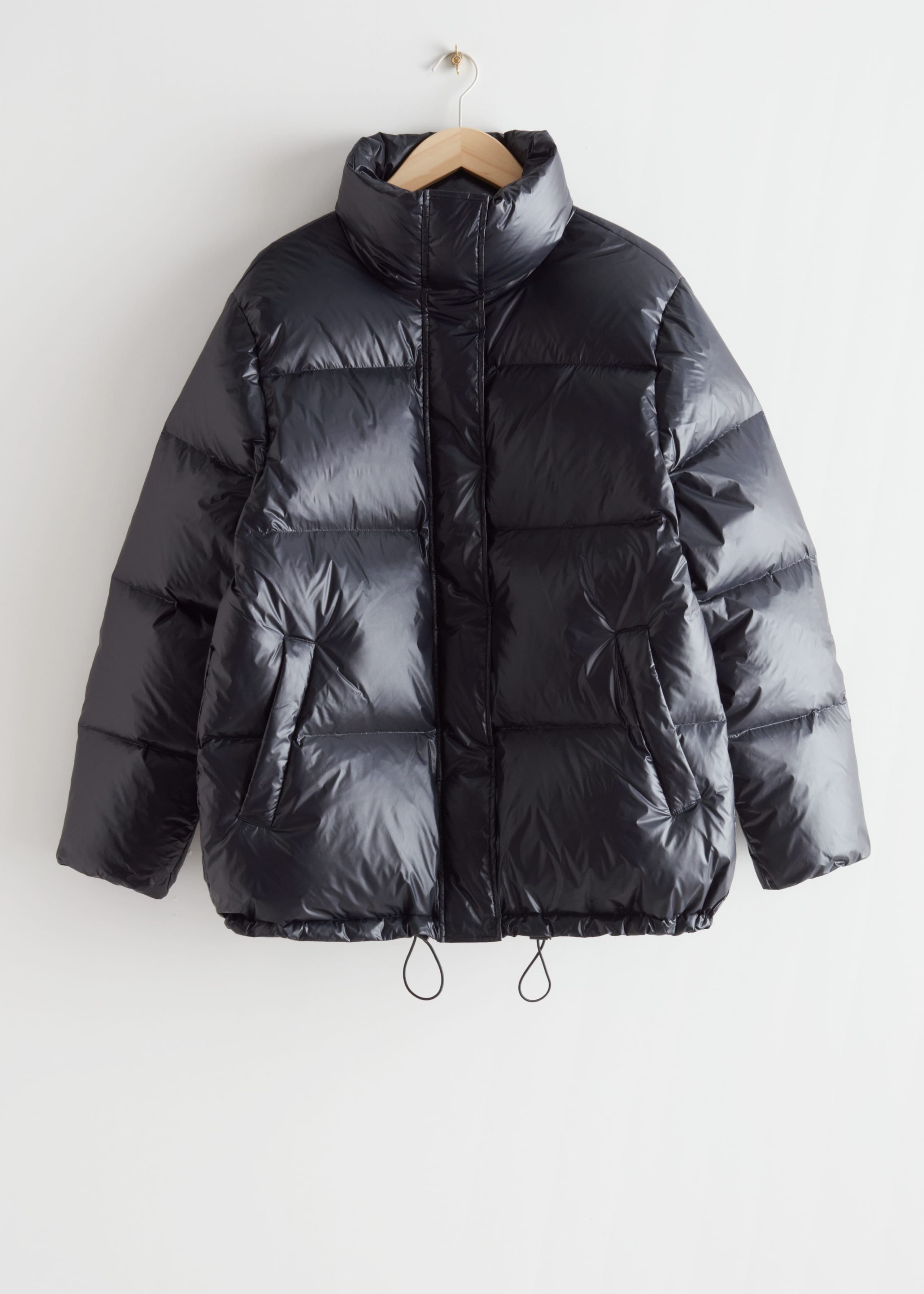 Relaxed Down Puffer Jacket - Black - Still Life