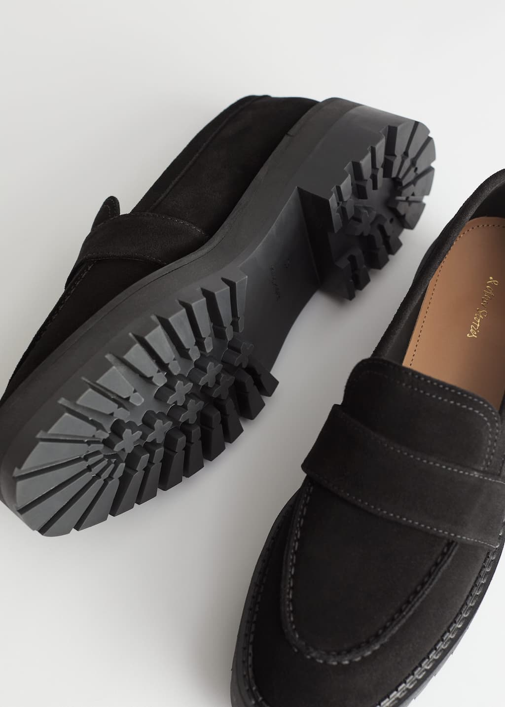 Chunky Leather Loafers - {{variantName}} - Beschreibendes Detail