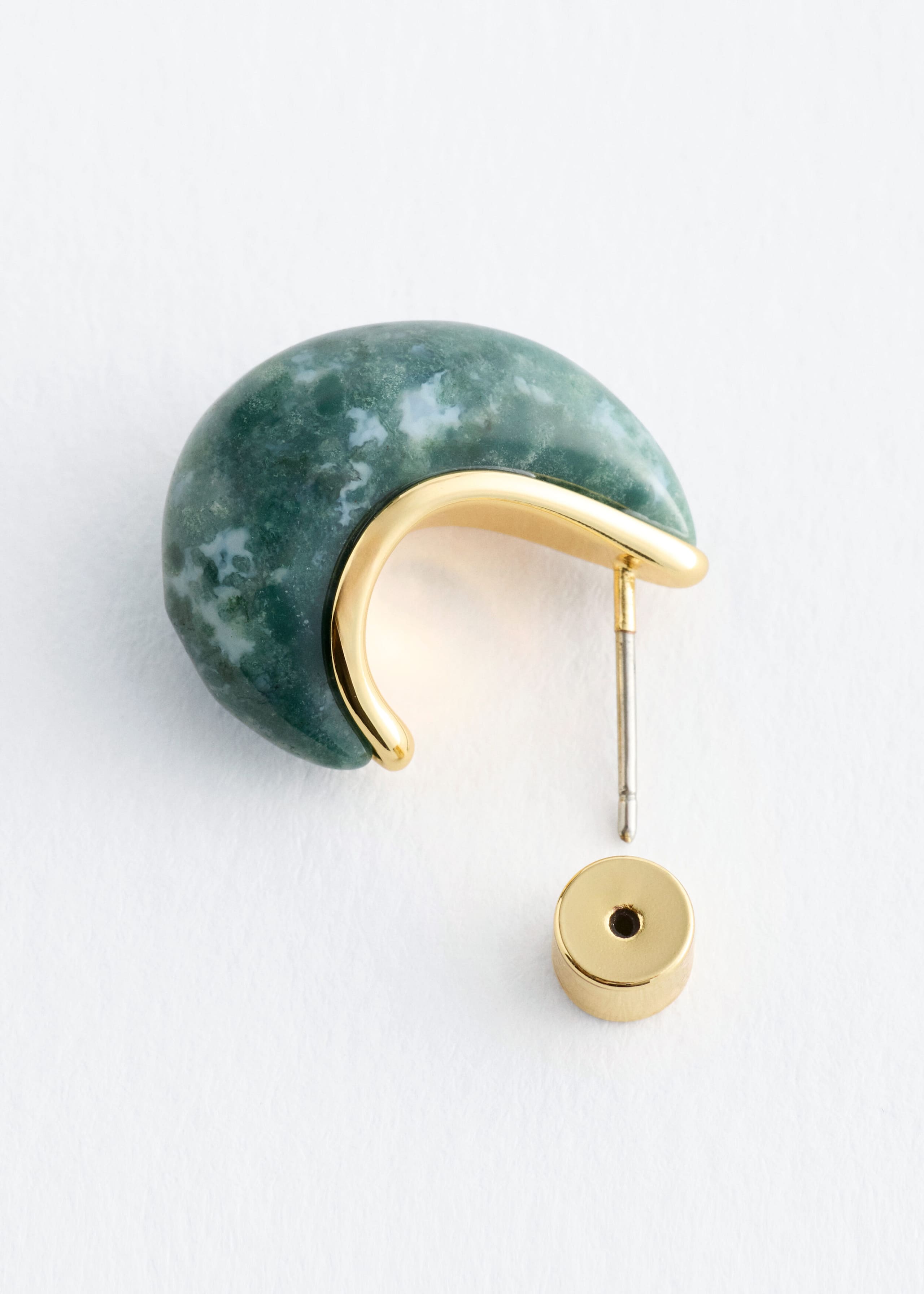 Agate Curved Earrings - Gold/Green - Still Life