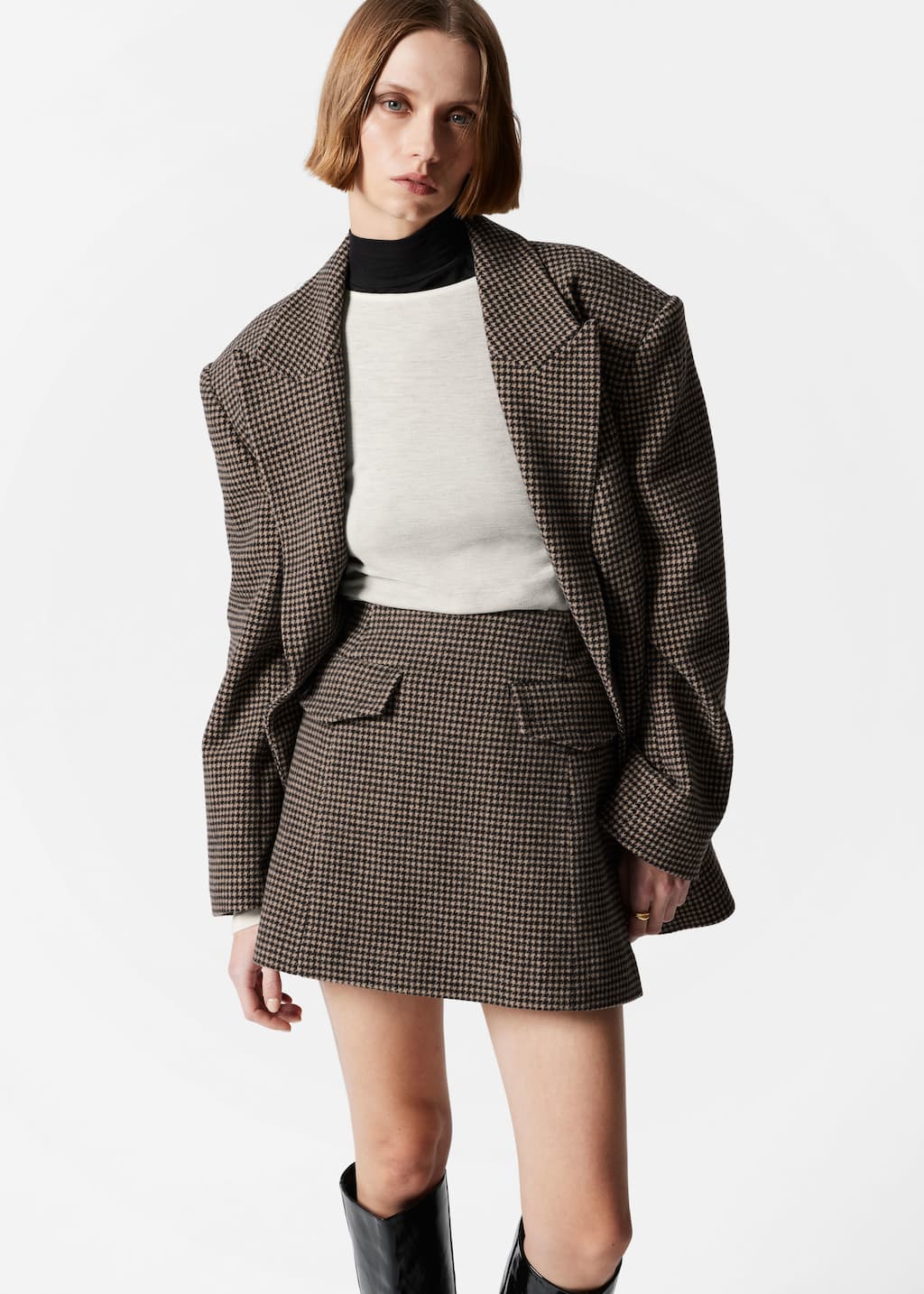 Image of Minifalda con bolsillos de solapa