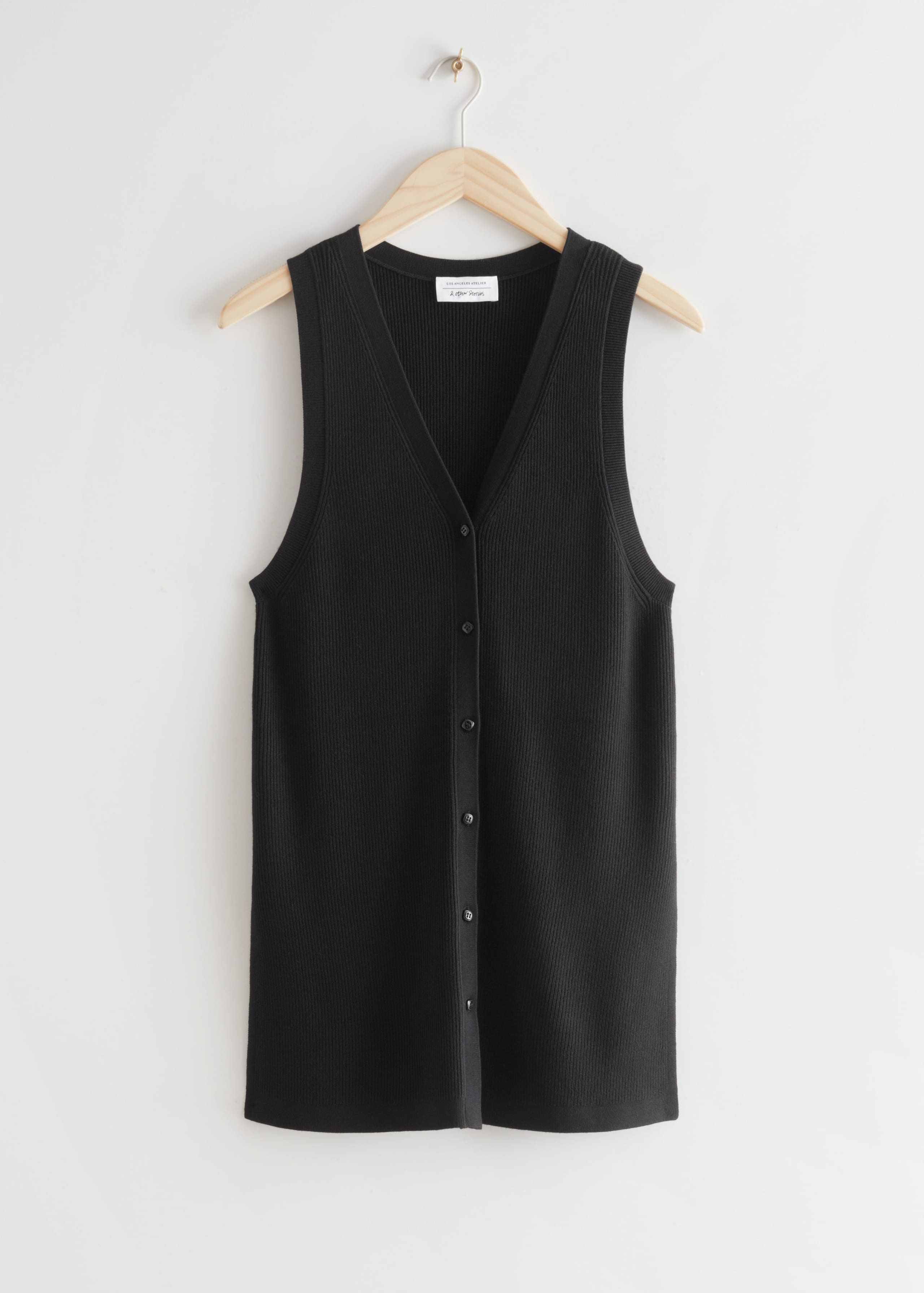 Knitted Vest - Black - Still Life