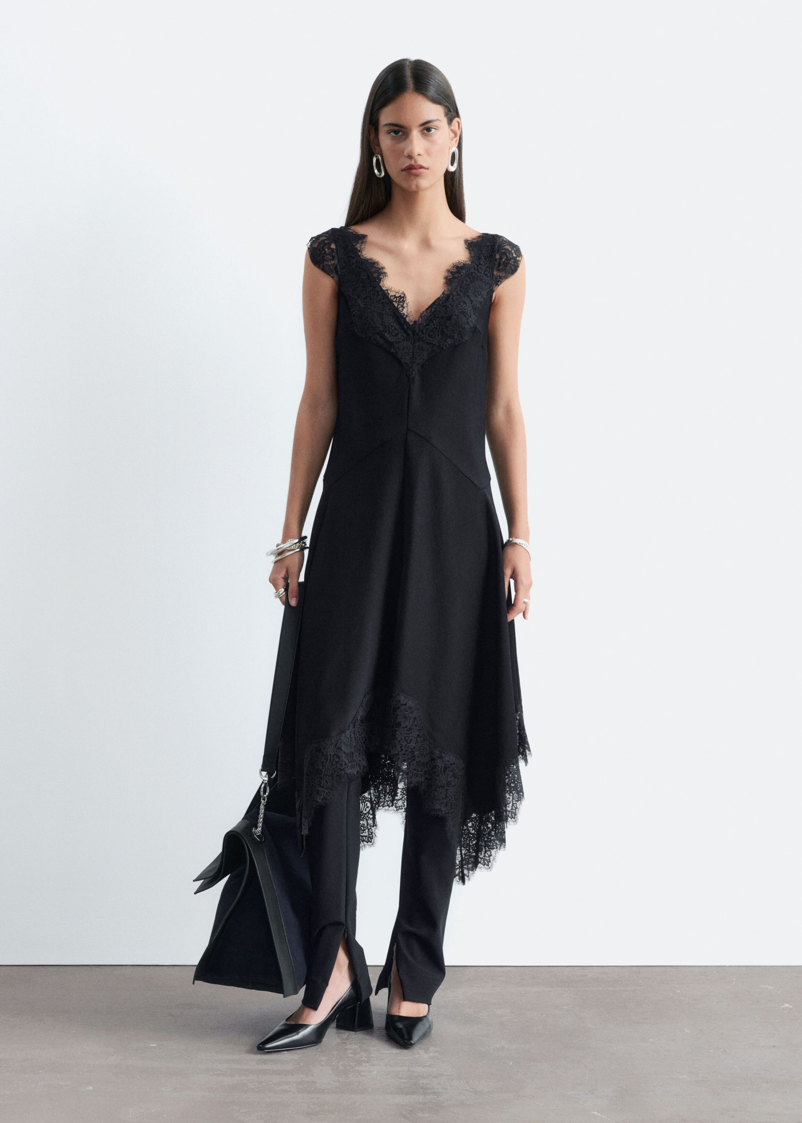 Robe midi à bordures en dentelle - Noir - Lookbook