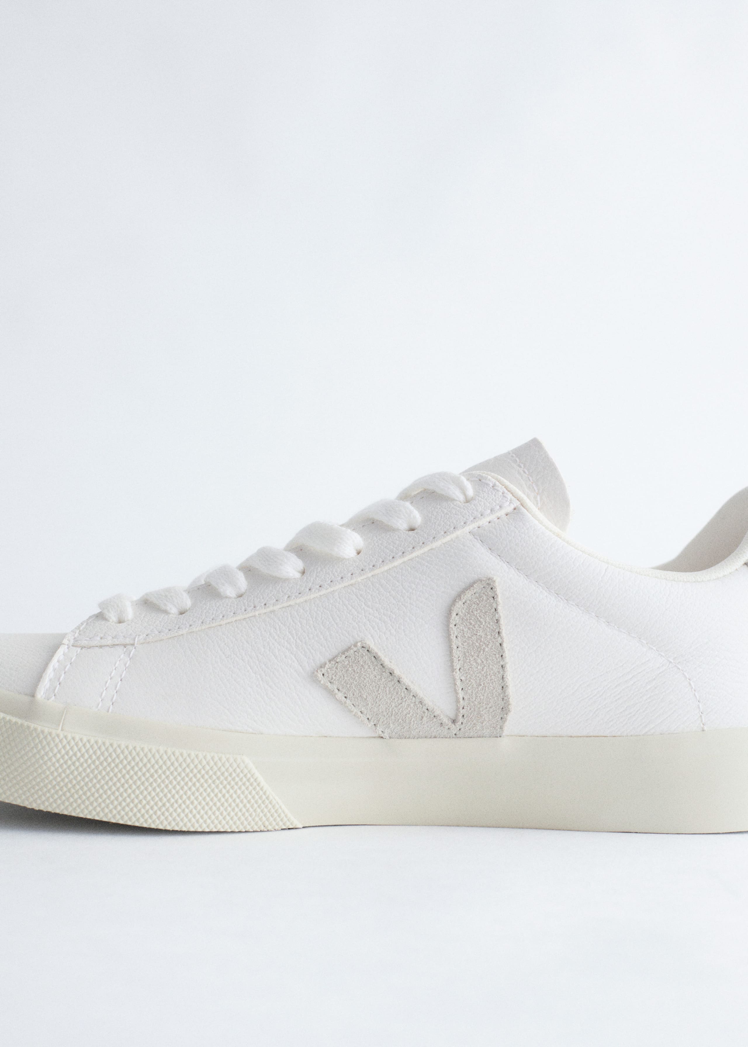 Image of Veja Campo Ledersneaker