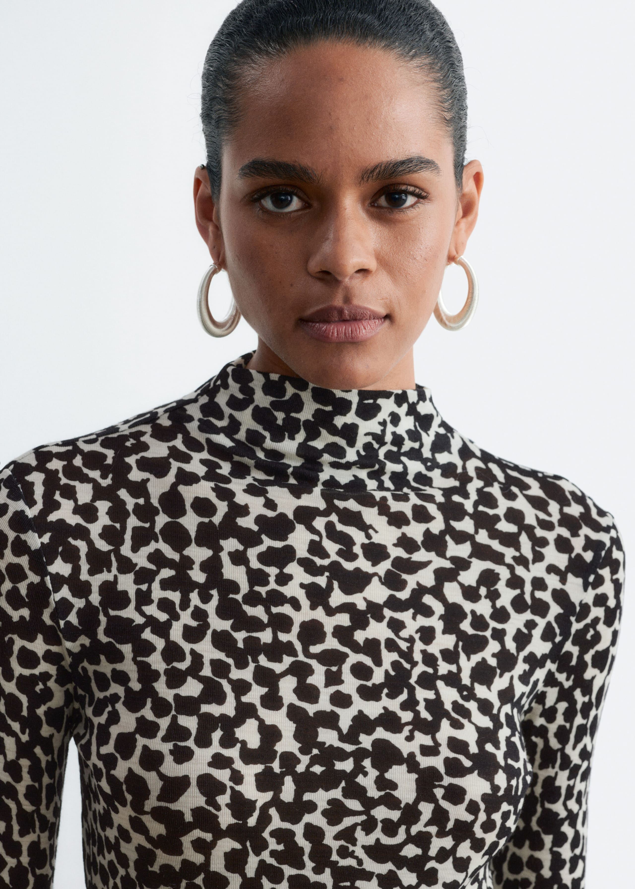 Wool Mock-Neck Top - White/Black - Lookbook