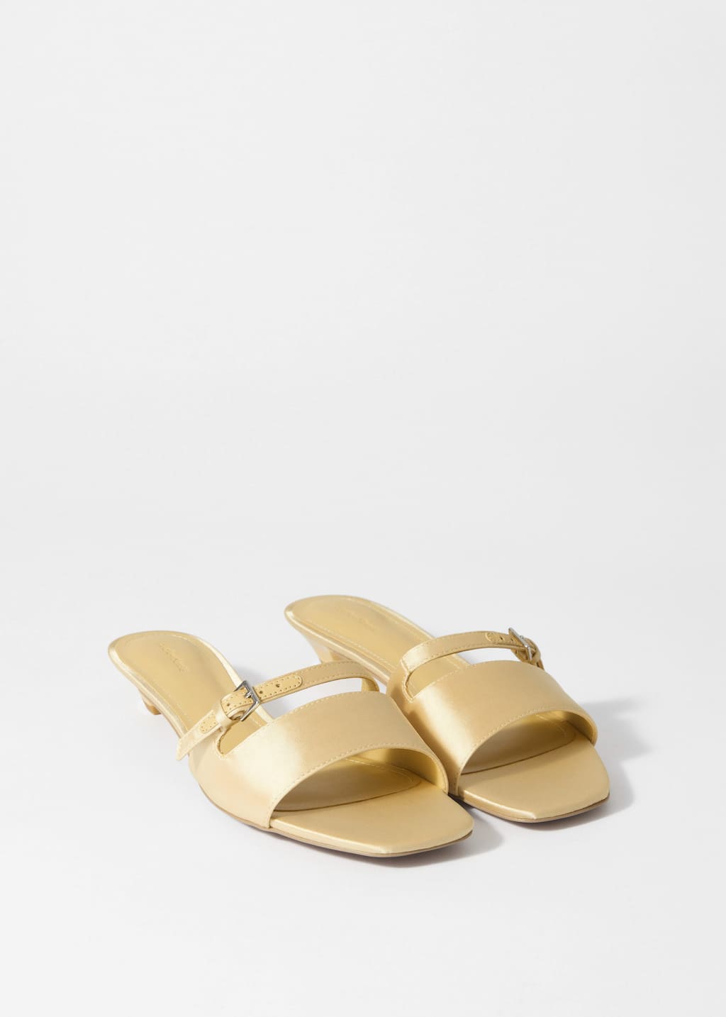 Mules in pelle con fibbia - Nero - Natura morta
