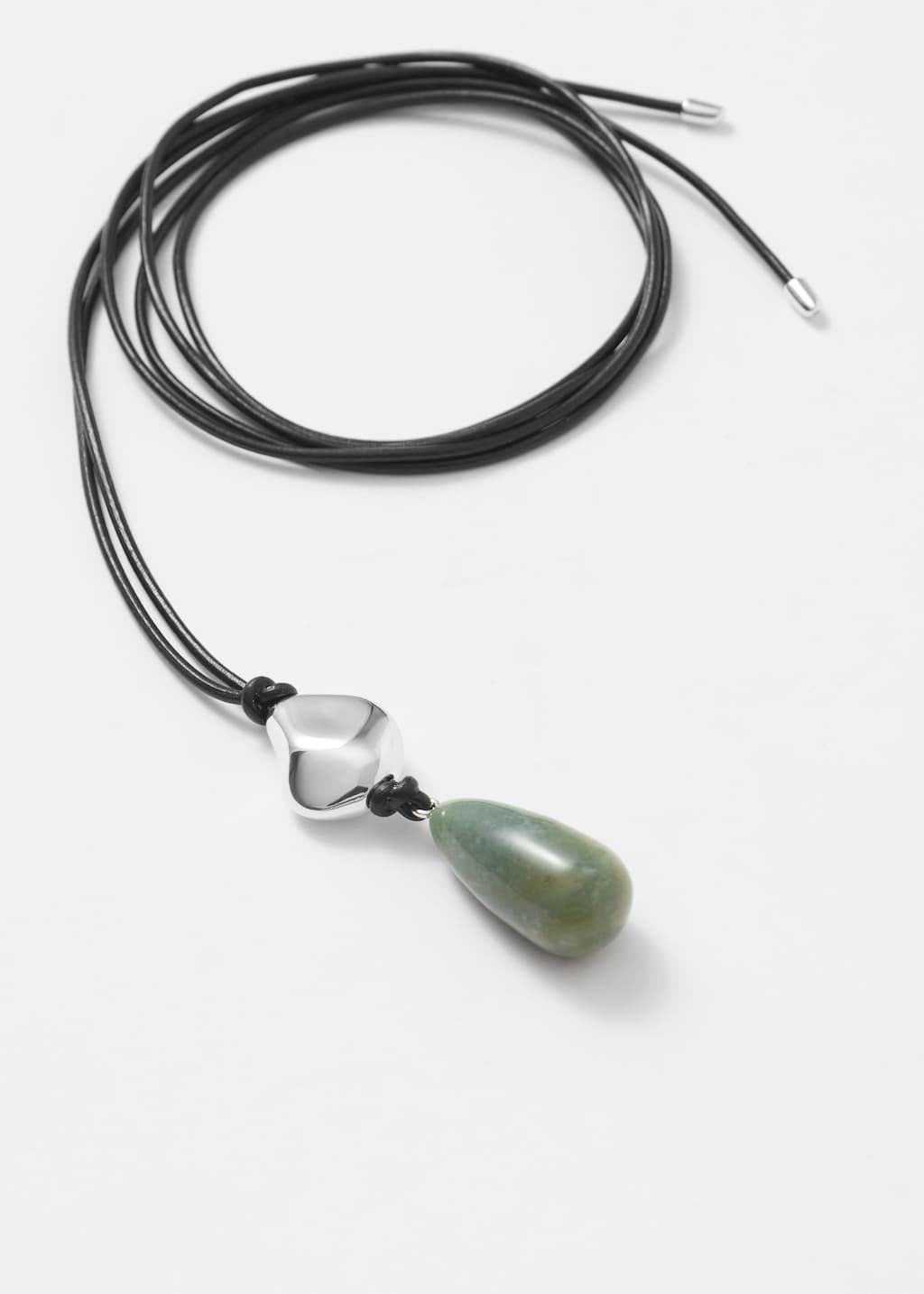 Image of Collar de cordón con colgante de piedra