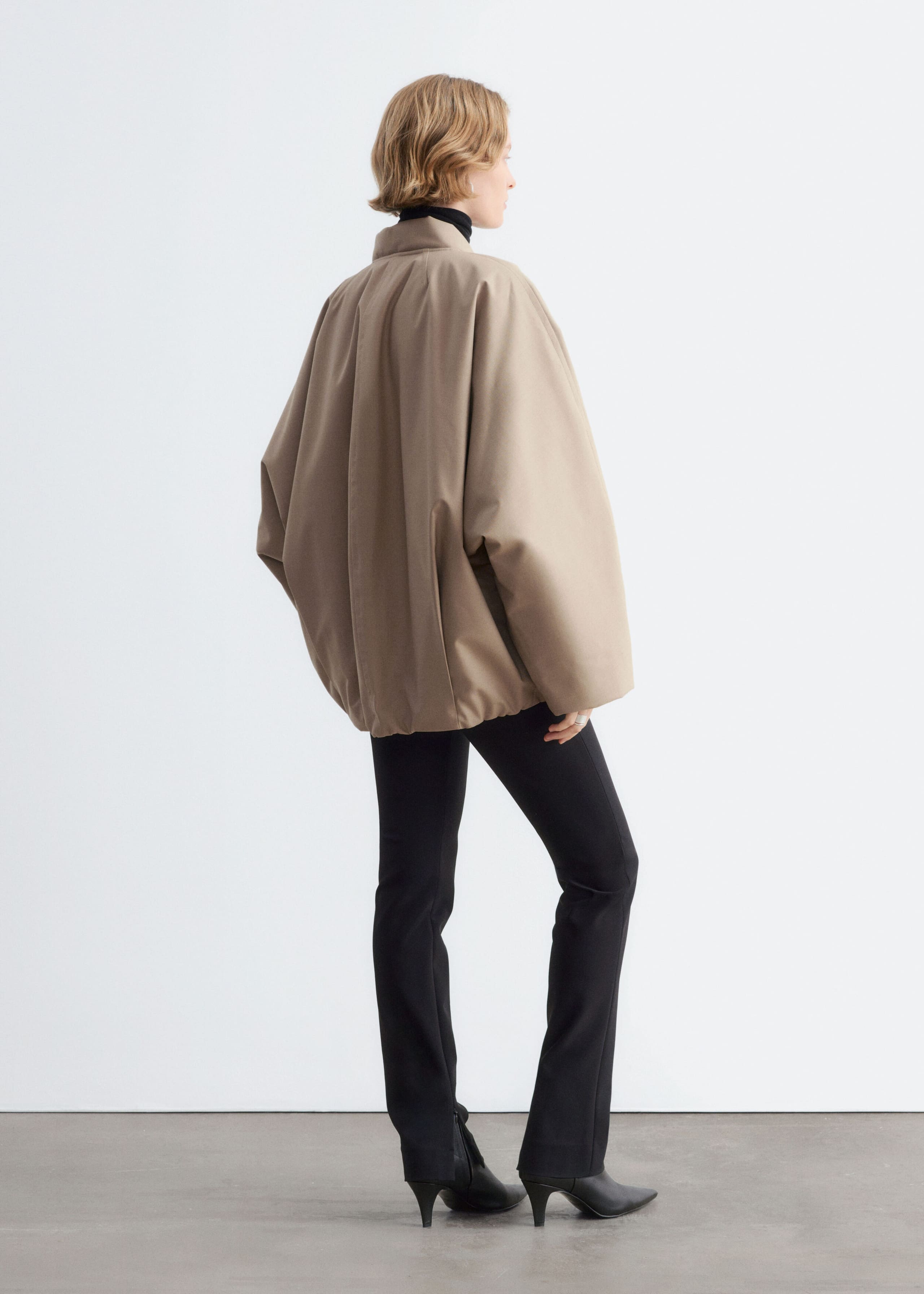 Oversized wollen bomberjack - Beige - Lookbook