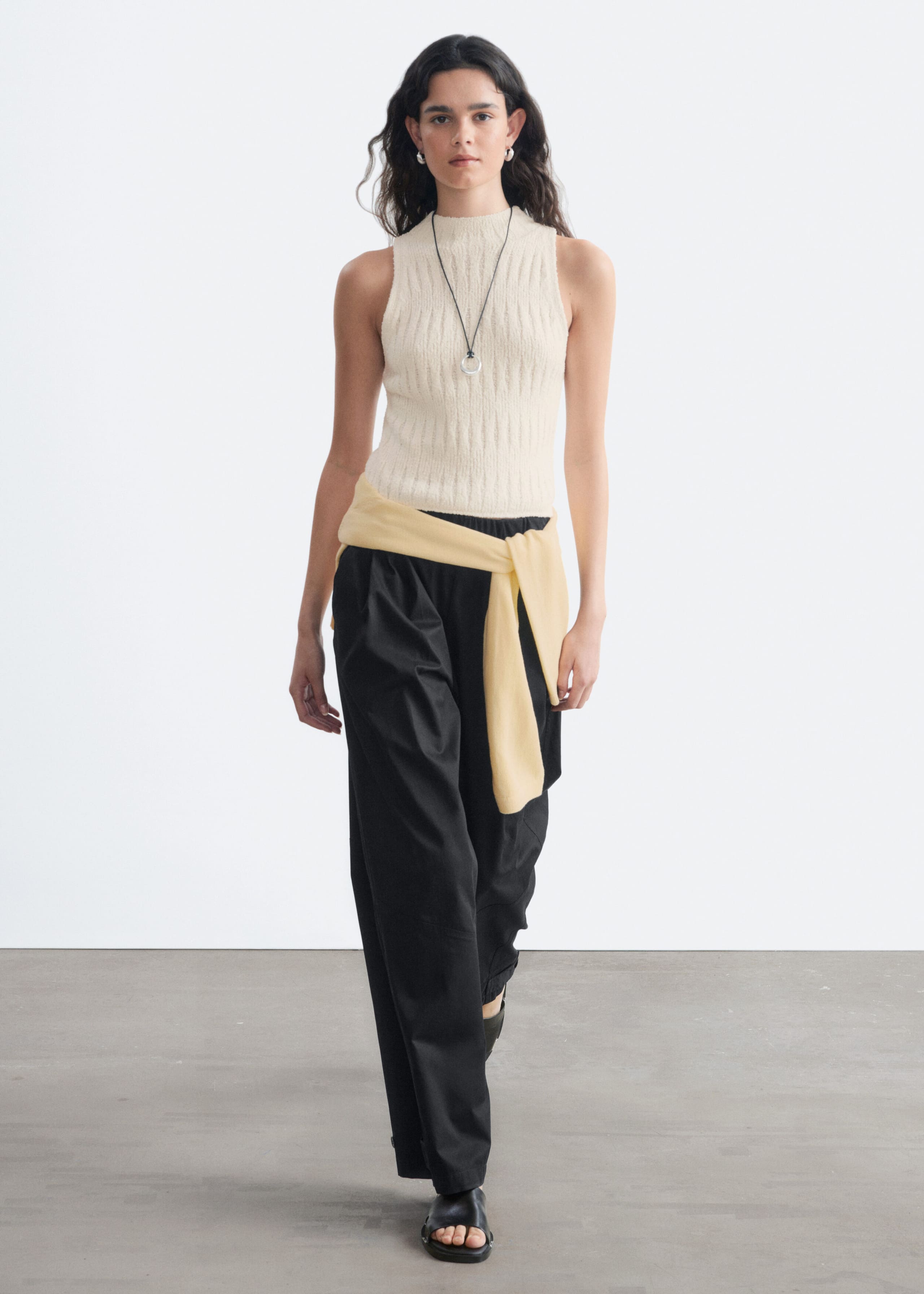 Pull-On Parachute Trousers - Black - Lookbook