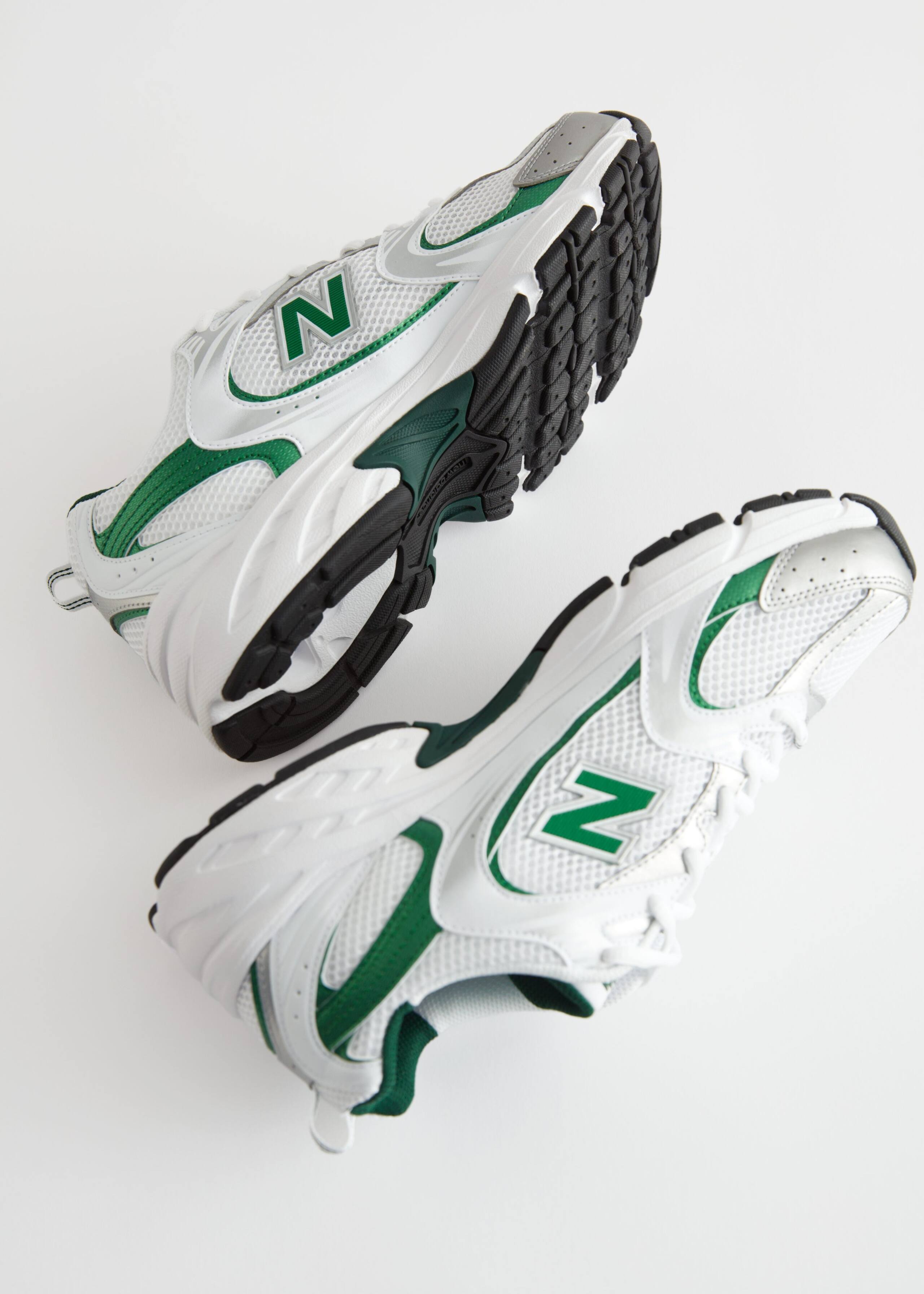 New Balance 530 Sneakers - {{variantName}} - Descriptive Detail