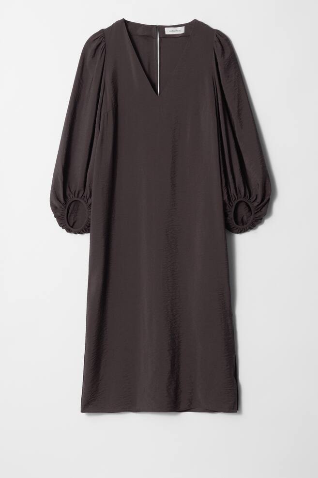 Robe midi à col en V et manches volumineuses - Marron foncé - 1