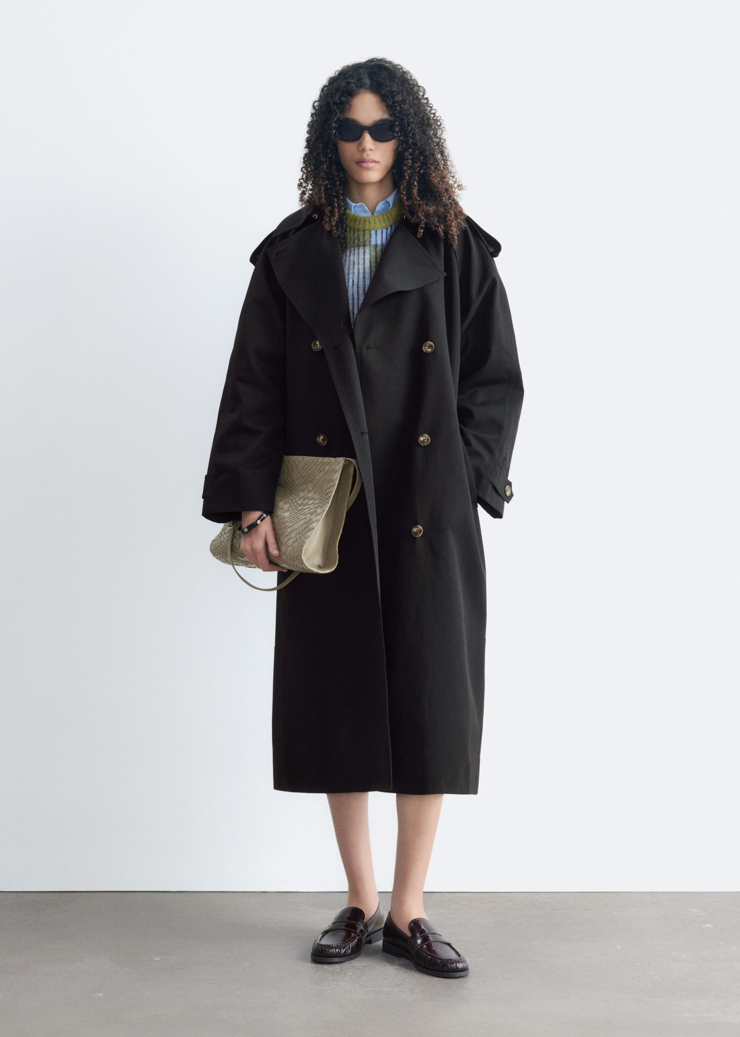 Relaxed Trench Coat - Black - Lookbook
