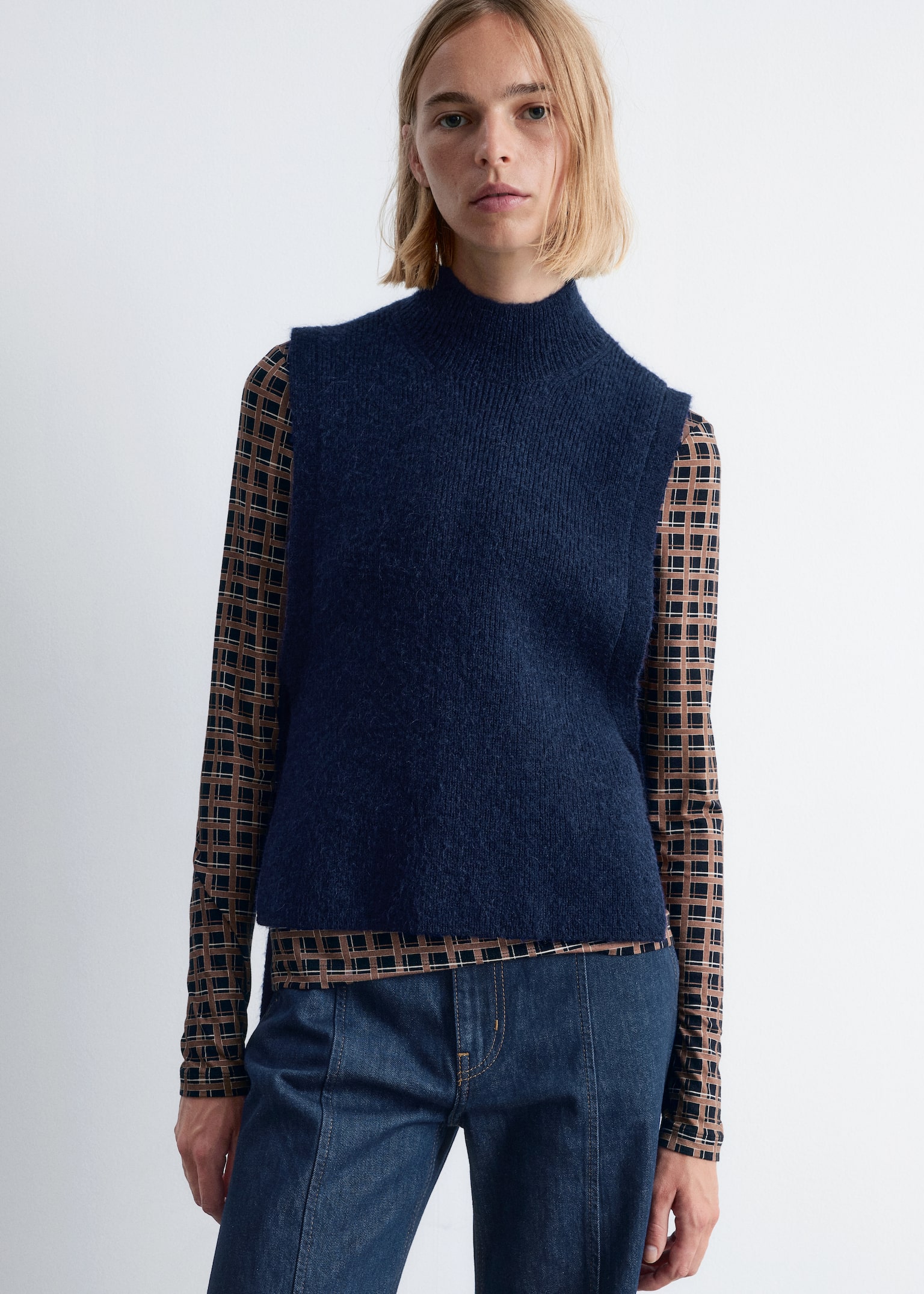 Wool Bib Collar - Navy Blue/Dark Brown