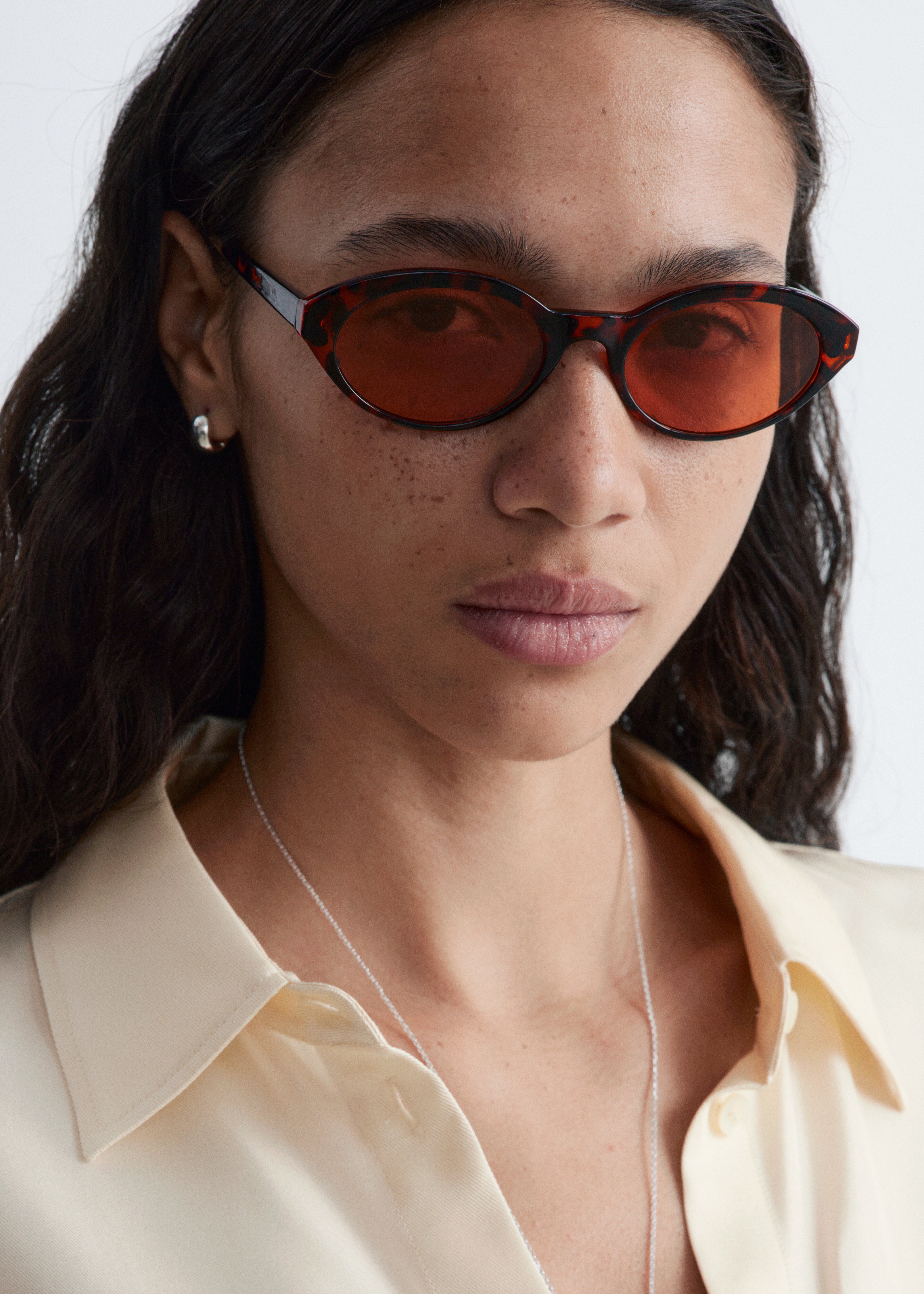 Óculos de sol com armação oval - Castanho/Tartaruga/Verde/Preto/Castanho