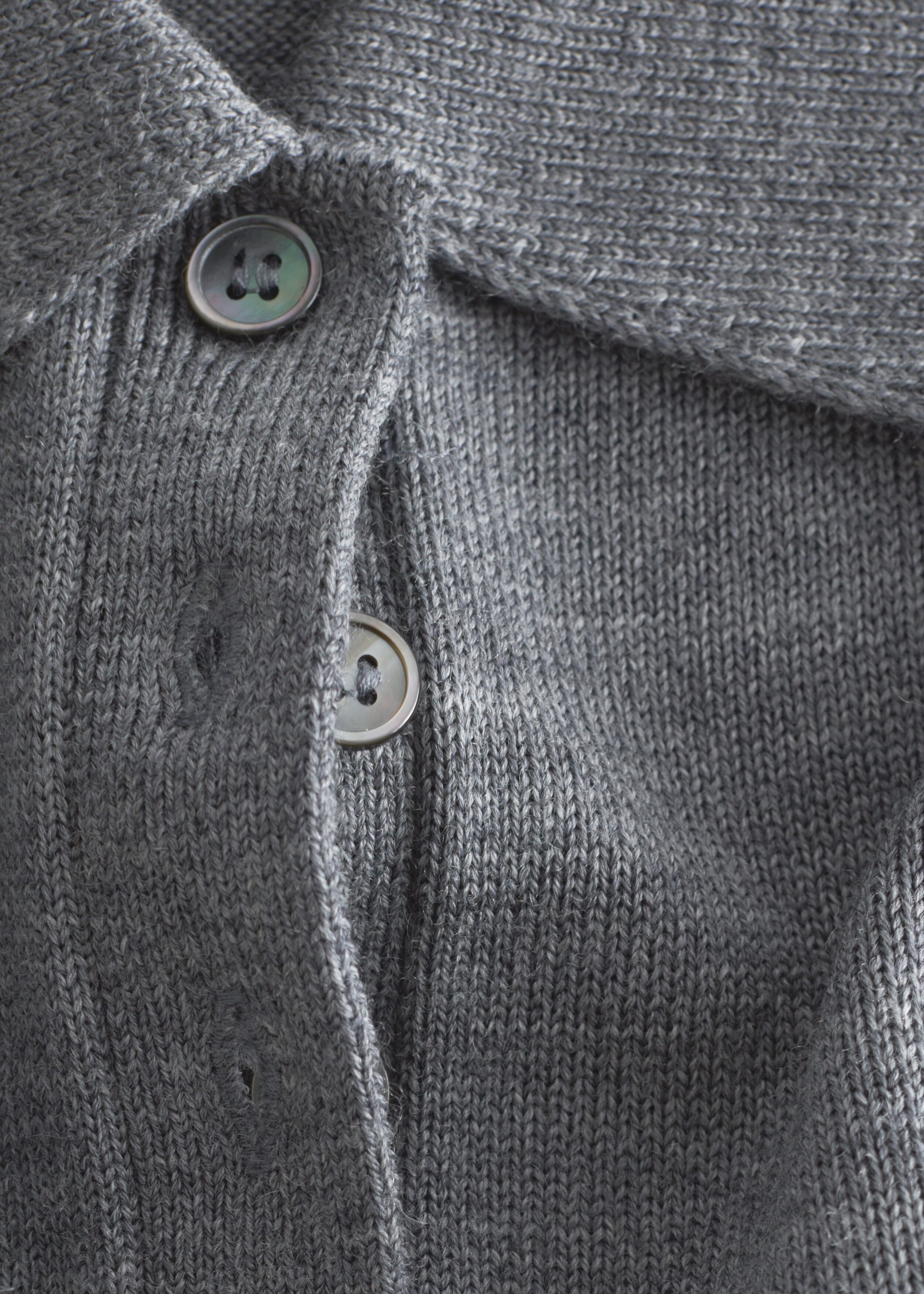 Wool Polo T-Shirt - {{variantName}} - Descriptive Detail
