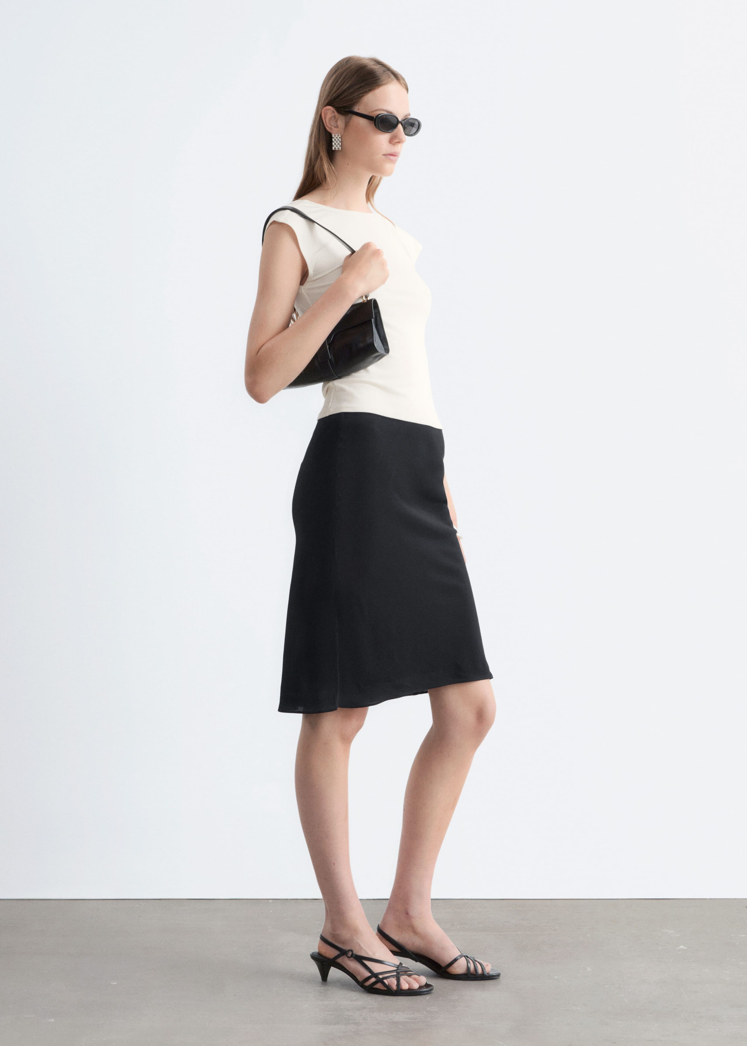 T-shirt ajusté à dos ouvert - Écru - Lookbook