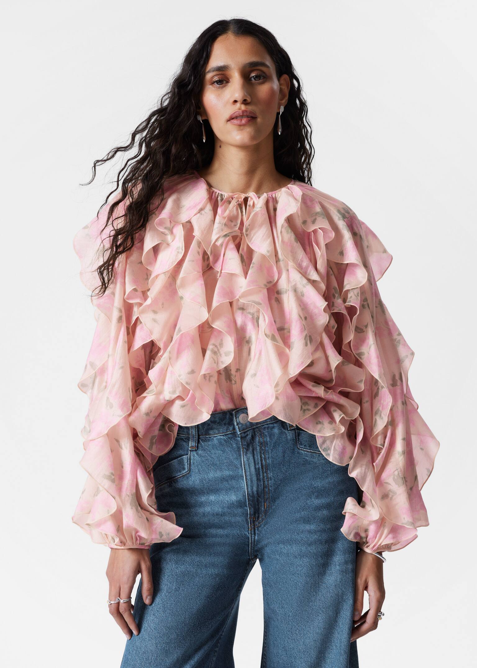 Blusa com folhos - Floral cor-de-rosa