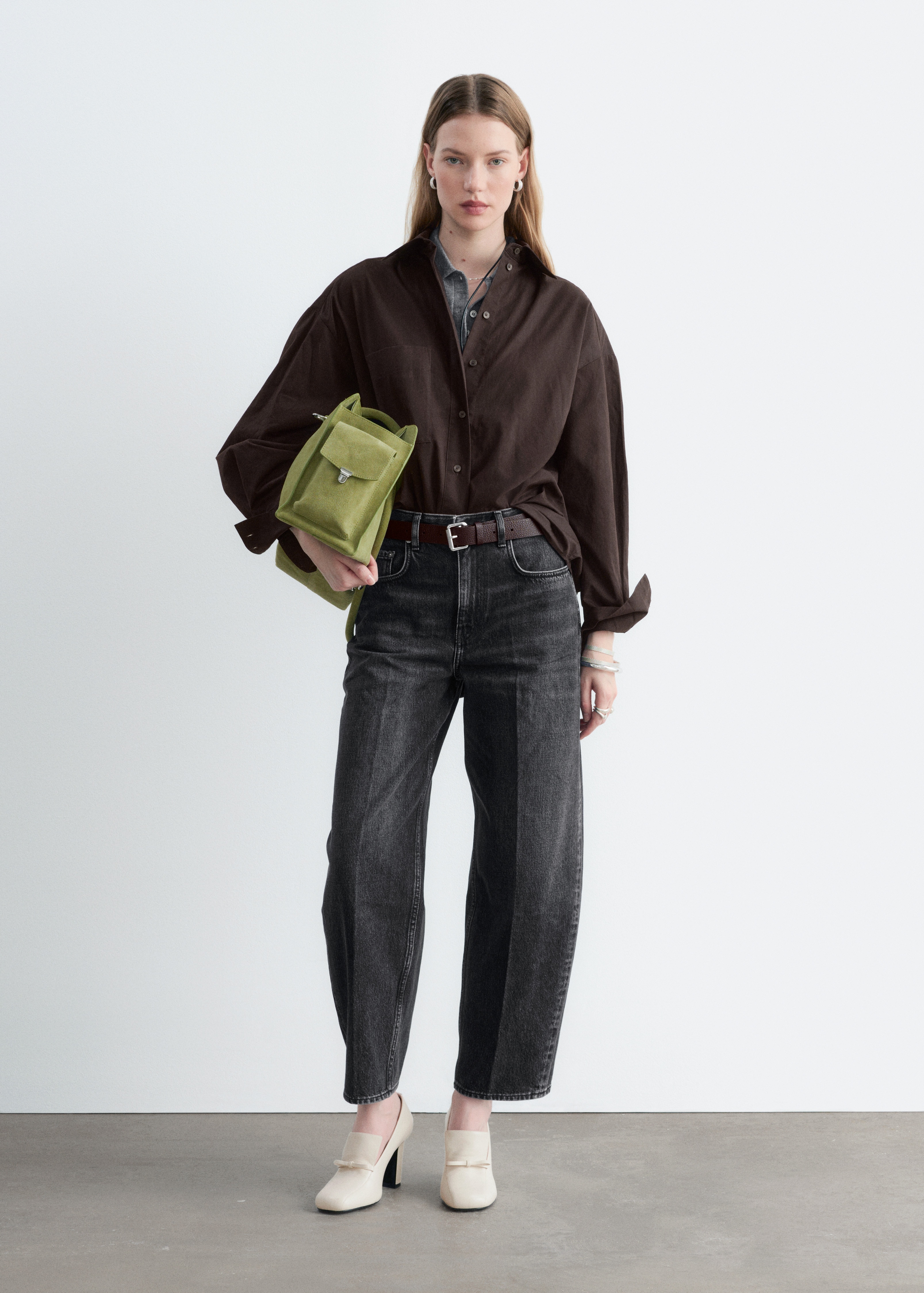 Jean barrel arrivant aux chevilles - Noir délavé/Bleu délavé/Beige