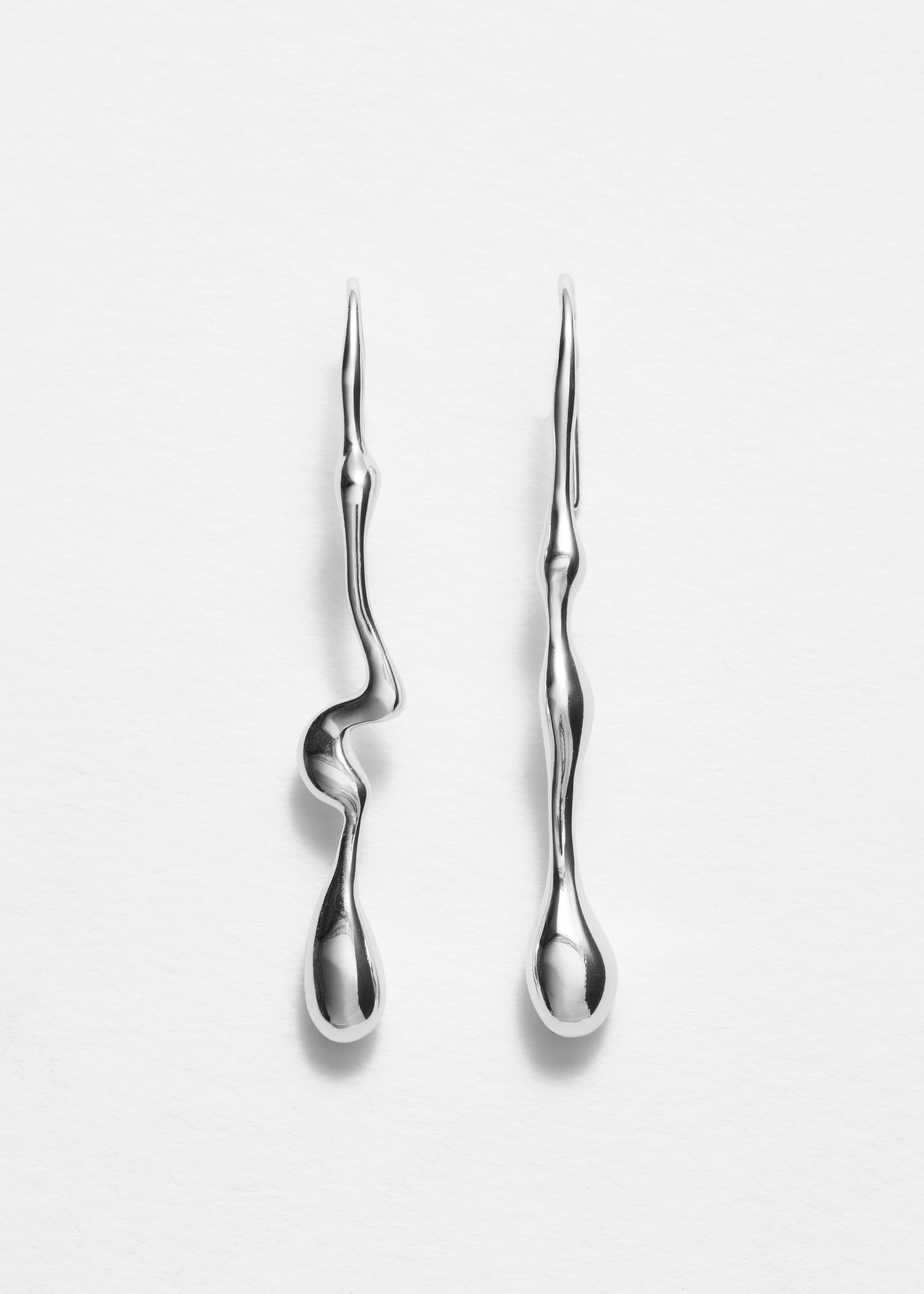 Grotere afbeelding bekijken: Langwerpige oorbellen - Silver - DAMES | H&M BE 1