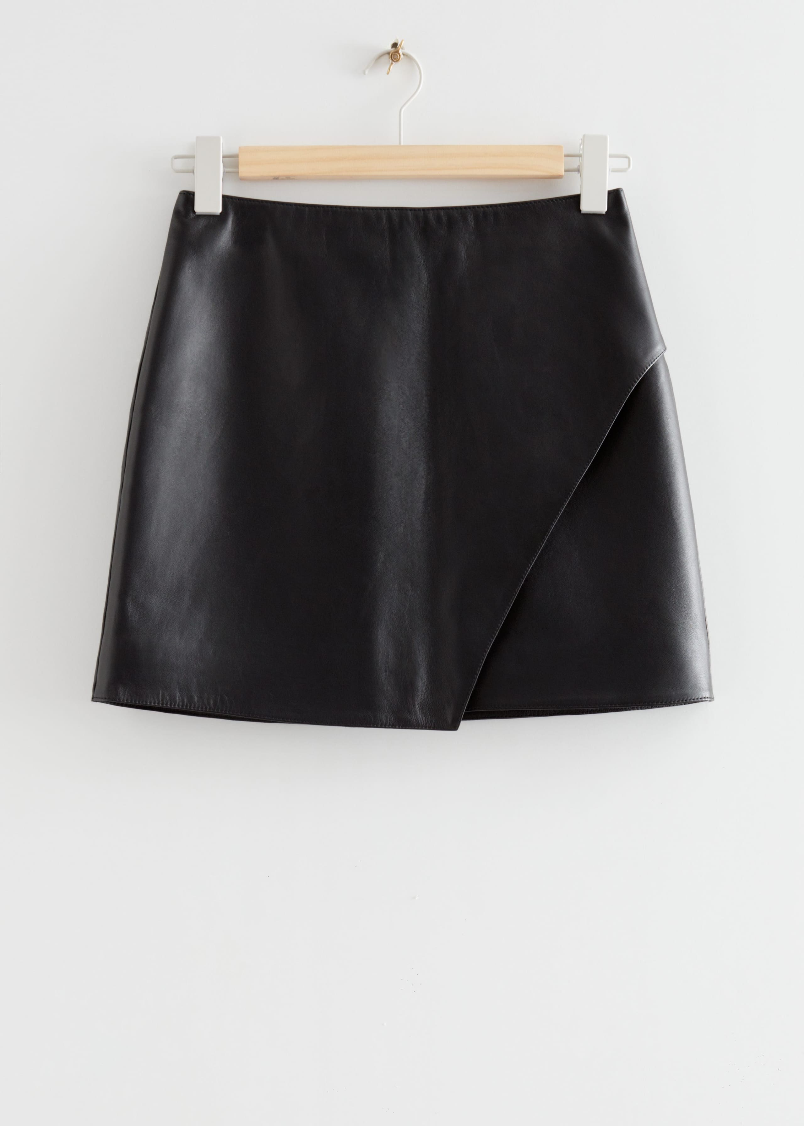 AsymmetricOverlappedLeatherMiniSkirt