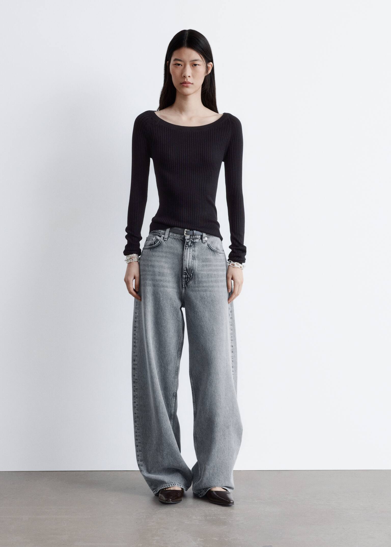 Boat-Neck Rib-Knit Top - שחור - 5