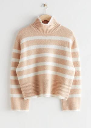 Beige/White Stripes
