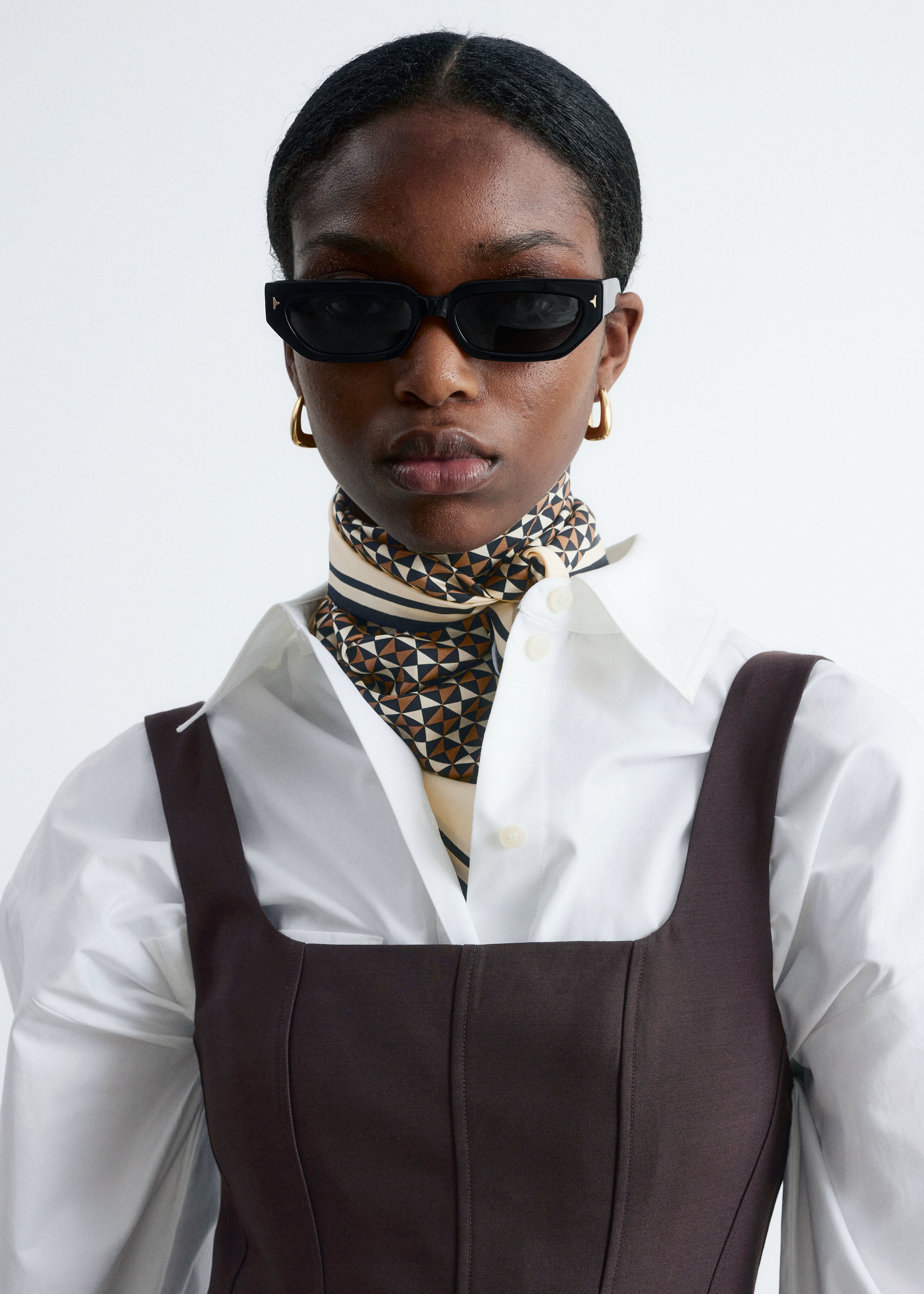 Foulard carré en soie à imprimé graphique - Motif marron