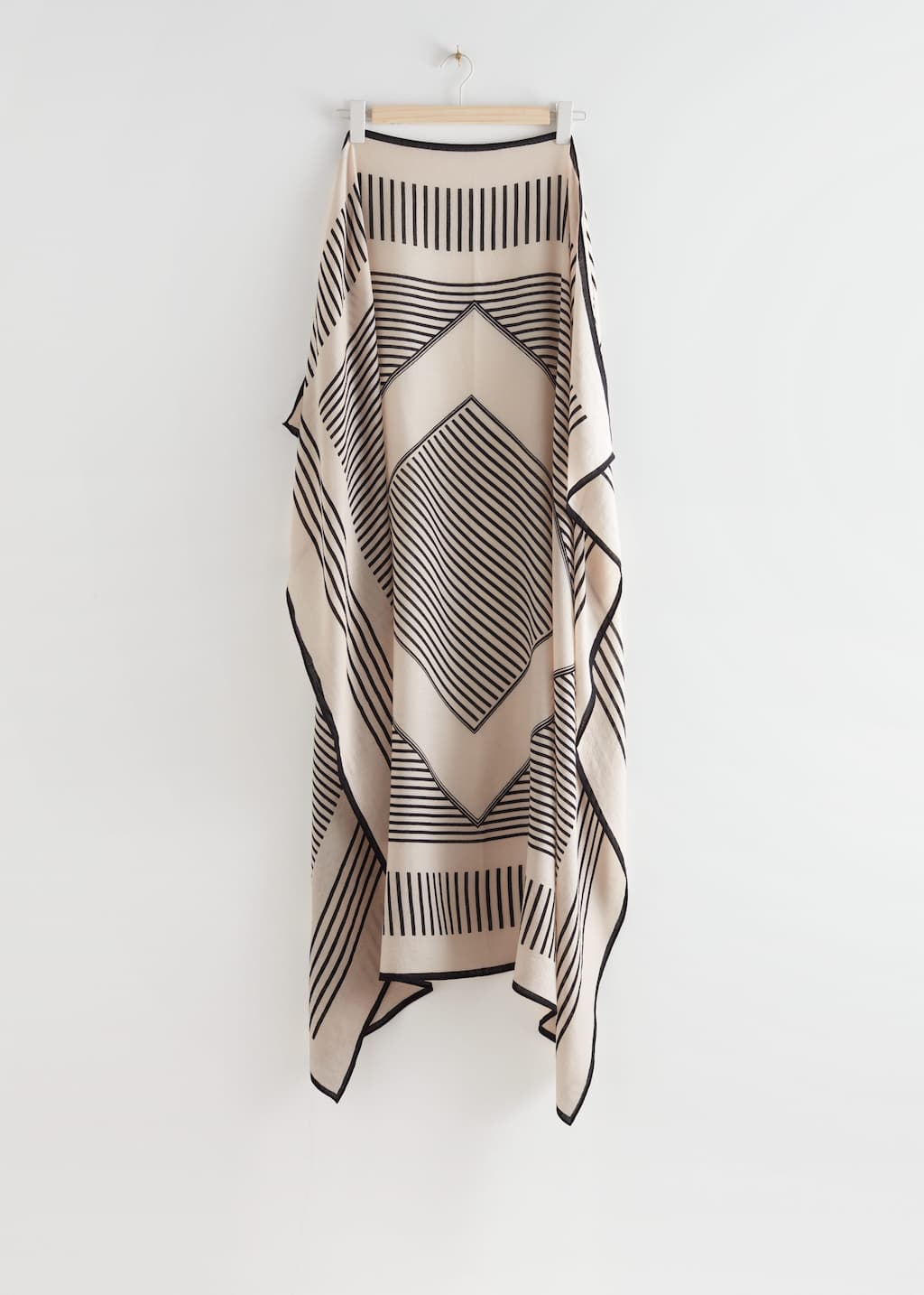 StripedLightWoolScarf - {{variantName}} - Descrizione dettagliata