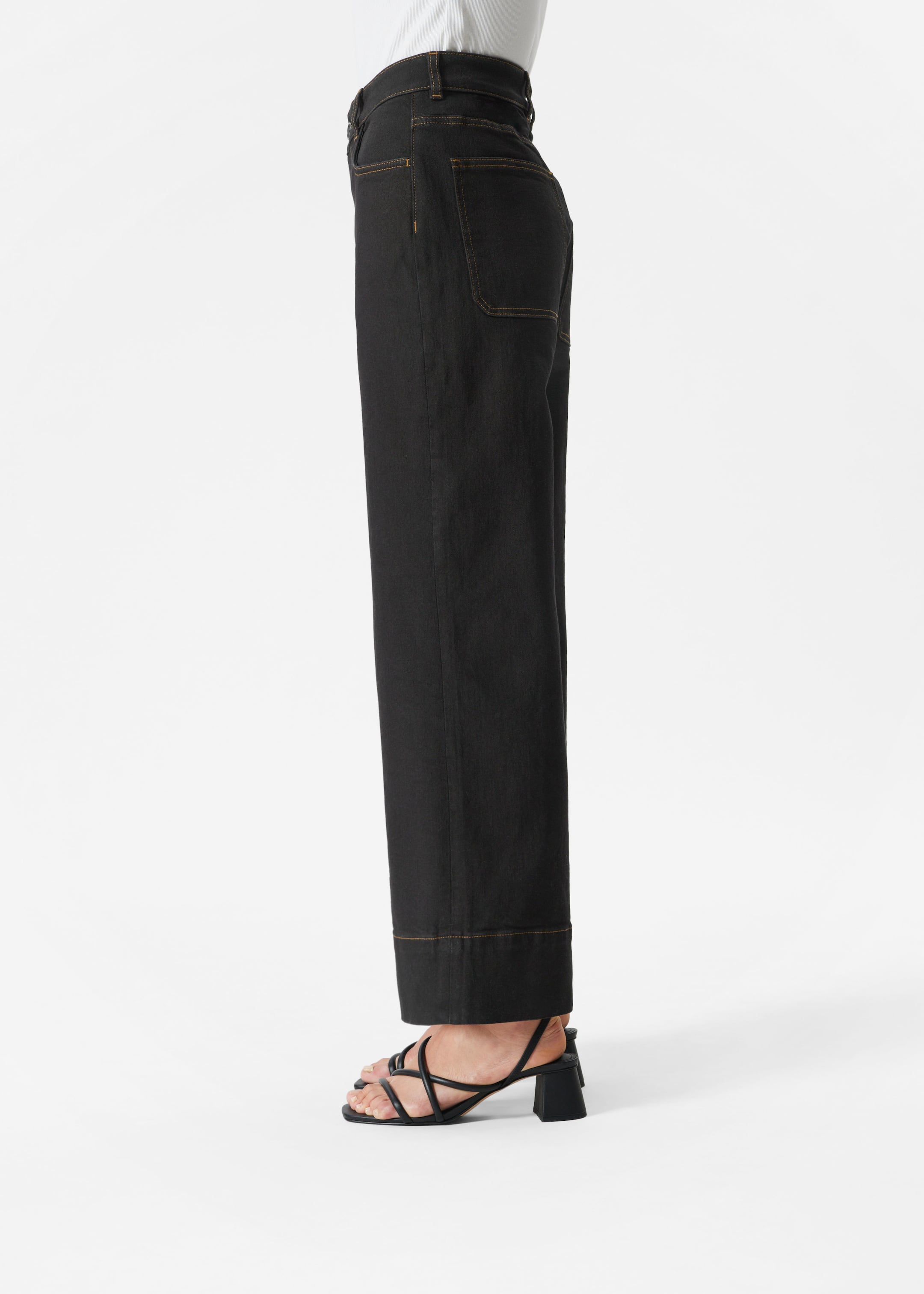 Vis større bilde: Rette croppede jeans - Svart - DAME | H&M NO 3