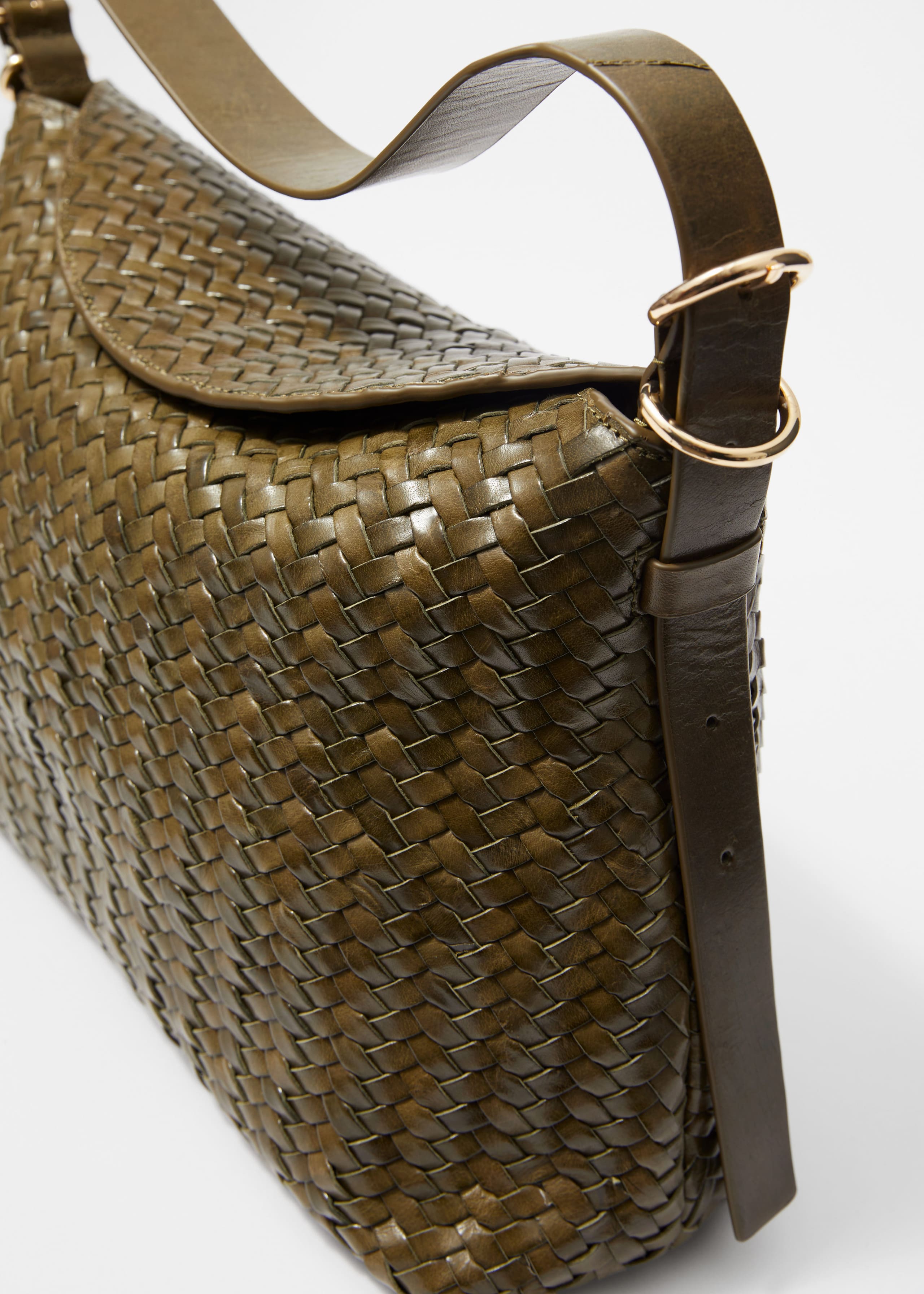 Borsa a spalla grande intrecciata - {{variantName}} - Descrizione dettagliata