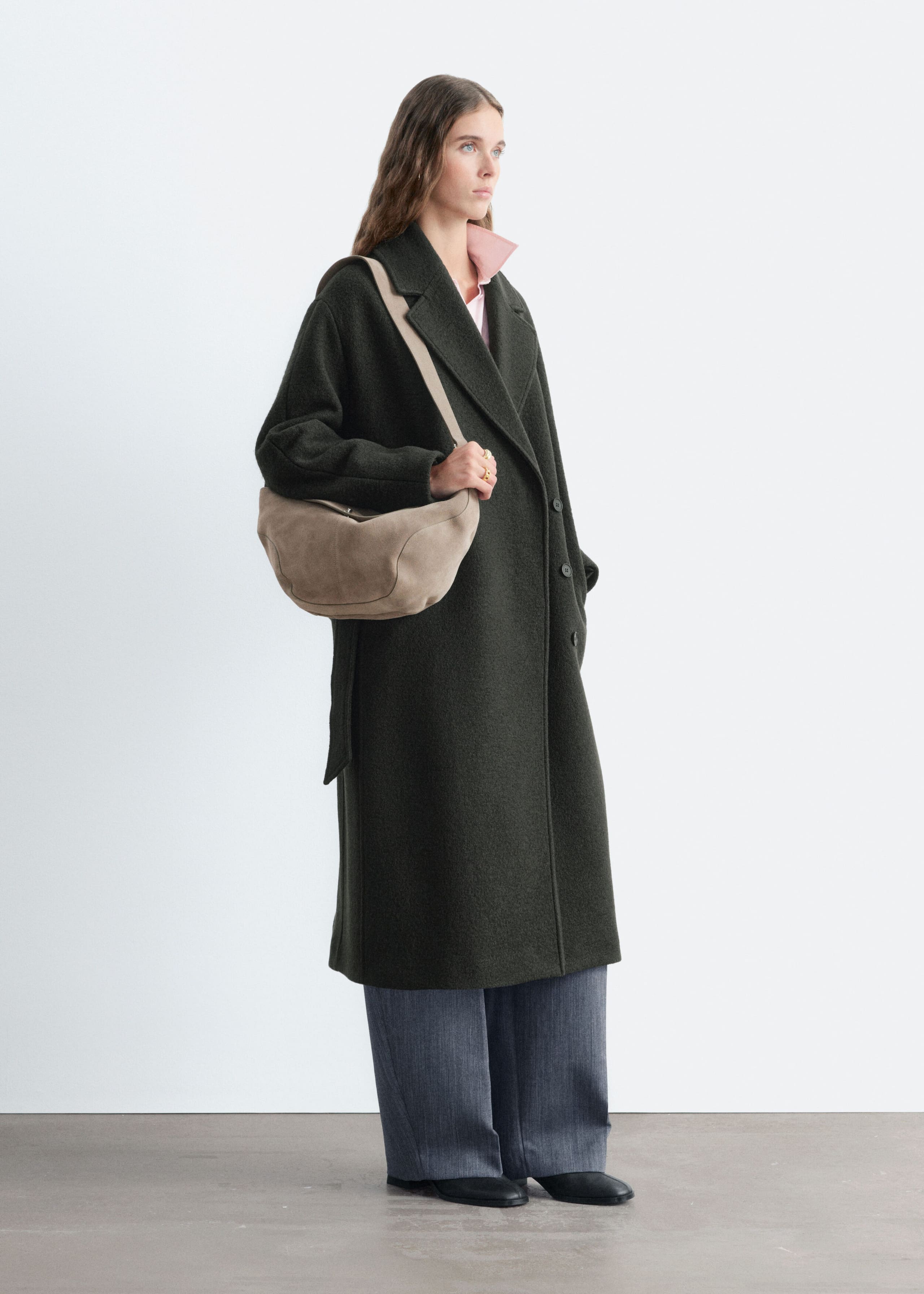 Volumineuze wollen jas met ceintuur - Donkergroen - Lookbook