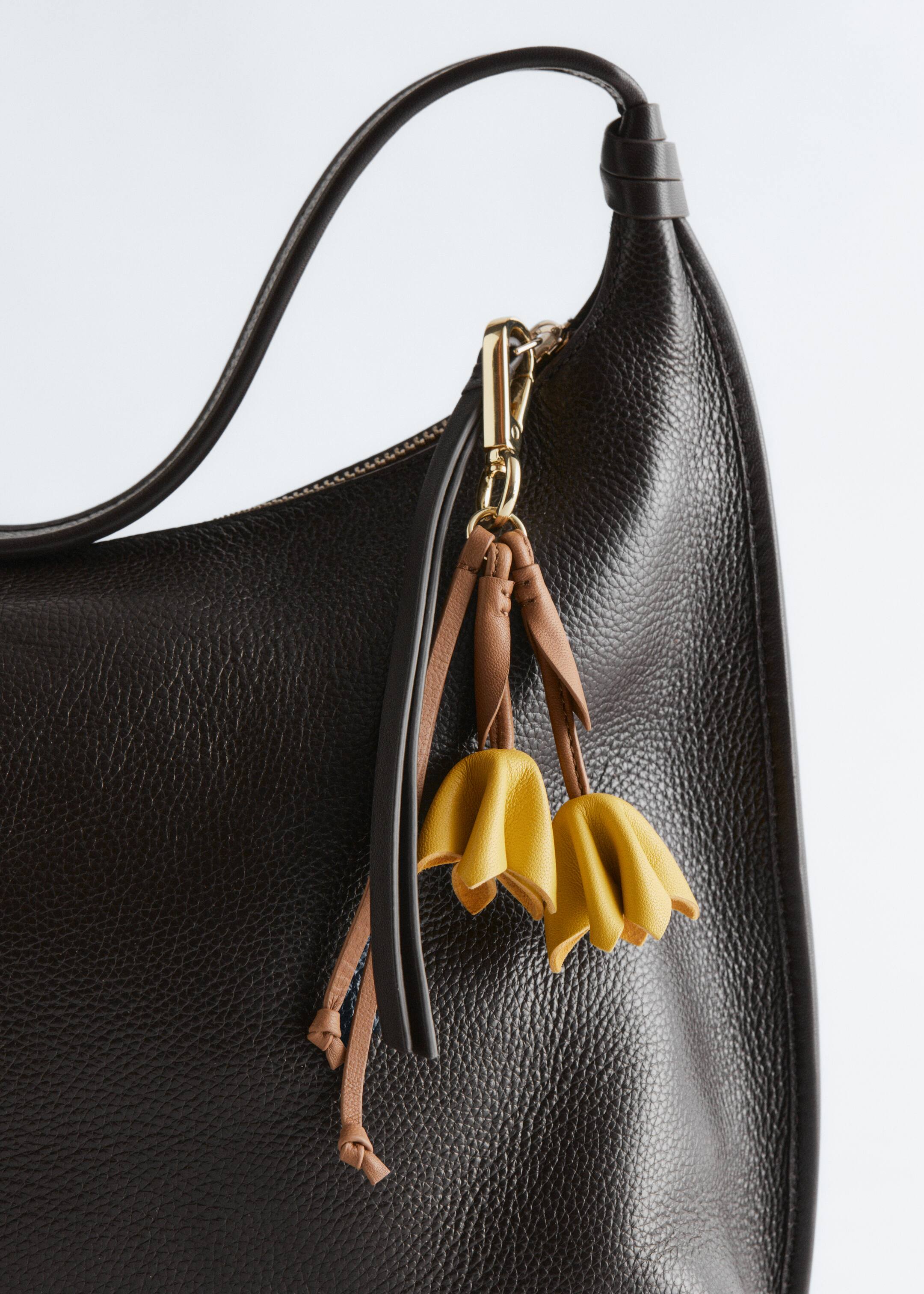 Se større billede: Tulip Bag Charm - Sennepsgul - DAME | H&M DK 2