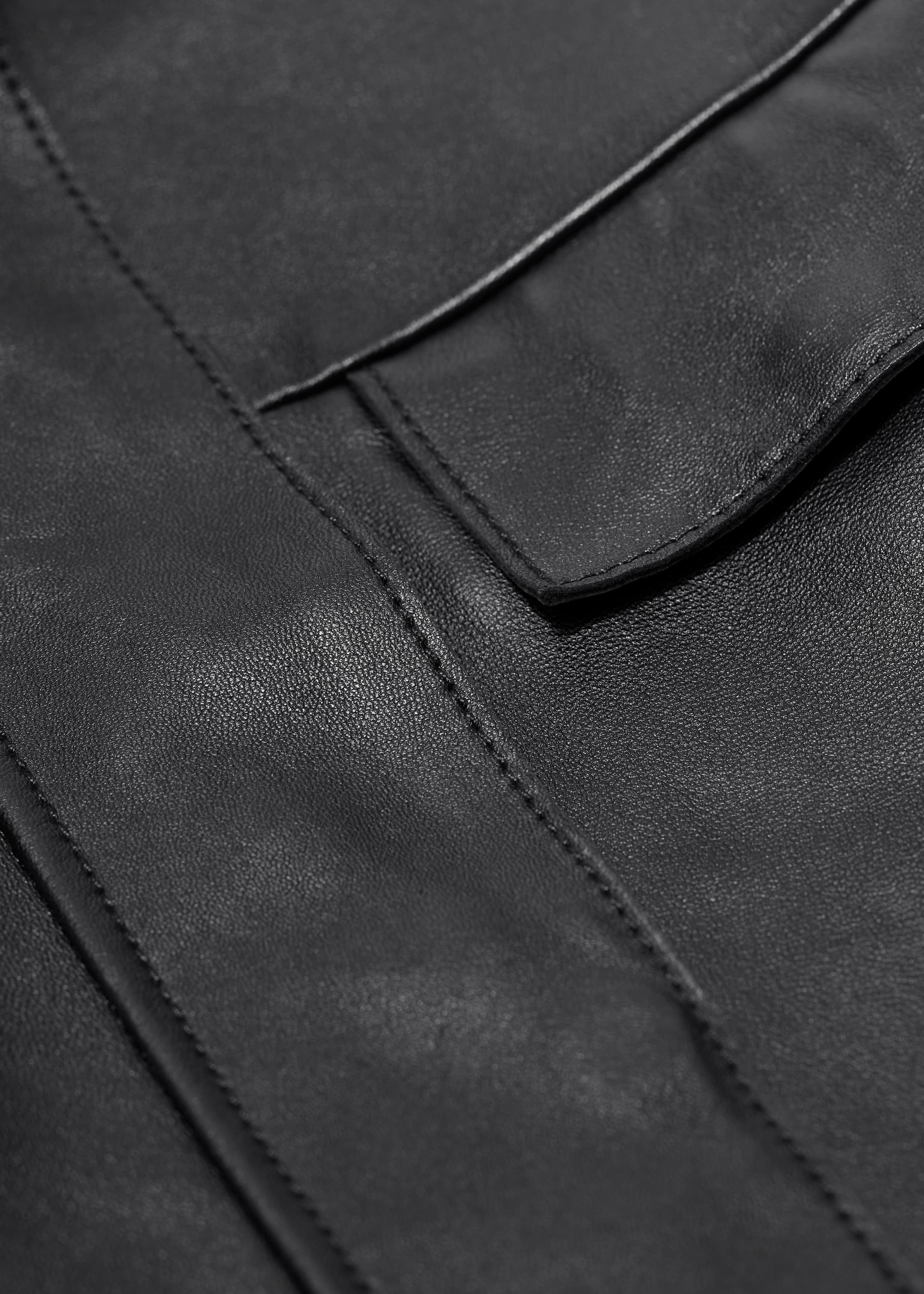 Größeres Bild ansehen: Lederjacke mit Pattentaschen - Schwarz - Ladies | H&M DE 4