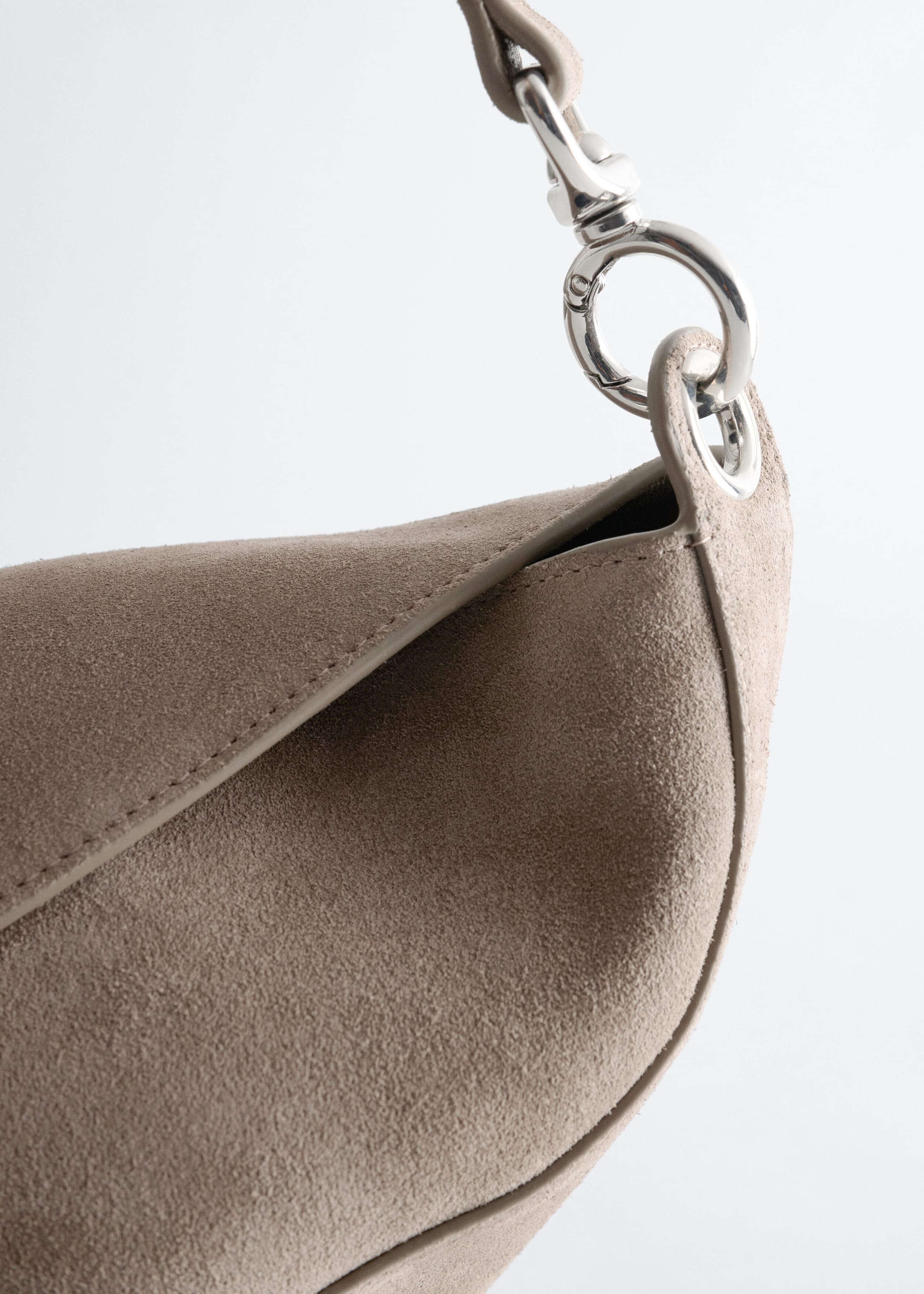 Sculptural Crossbody Bag - Light Mole - Still Life