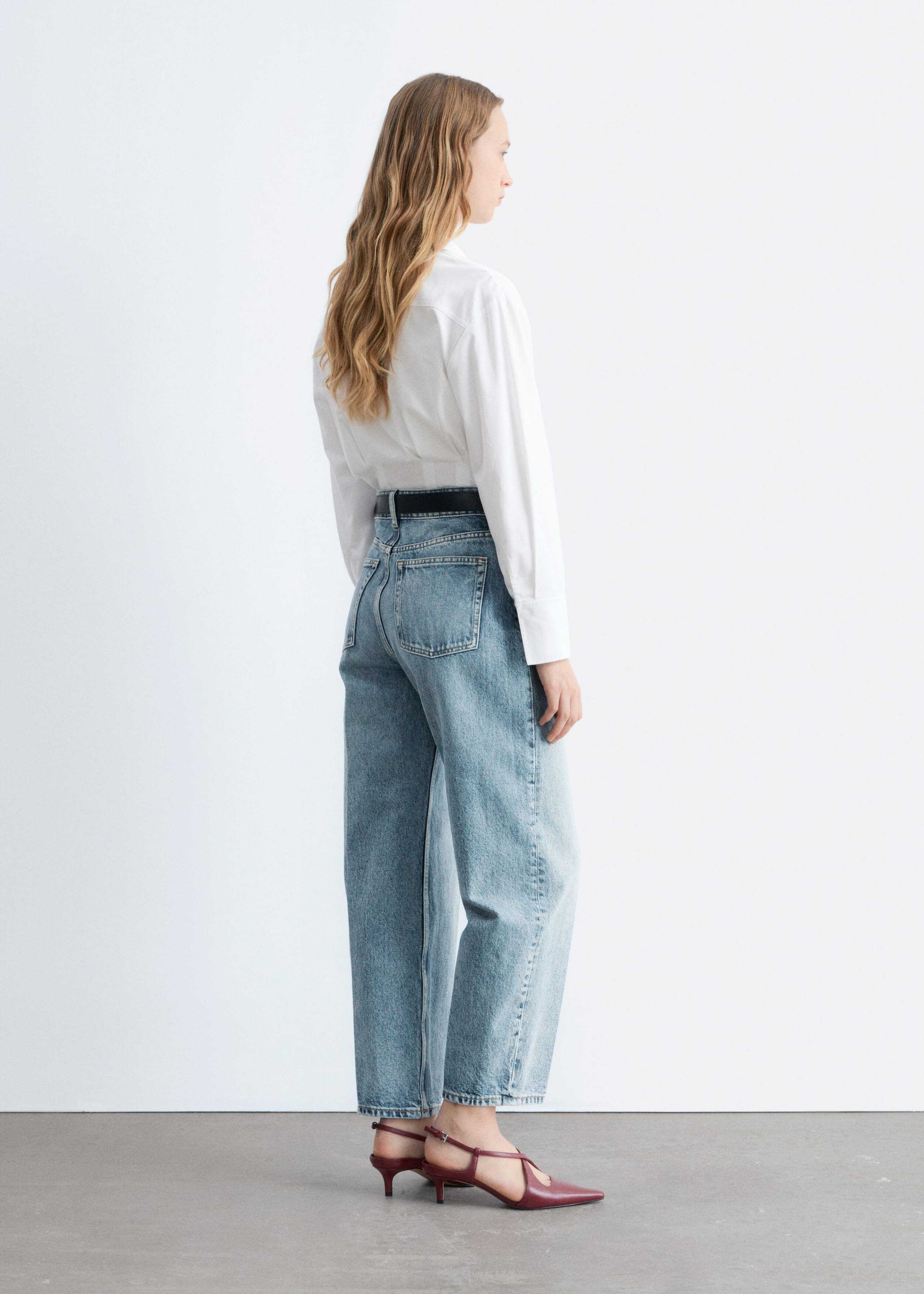 Tapered Shirt - White - Lookbook