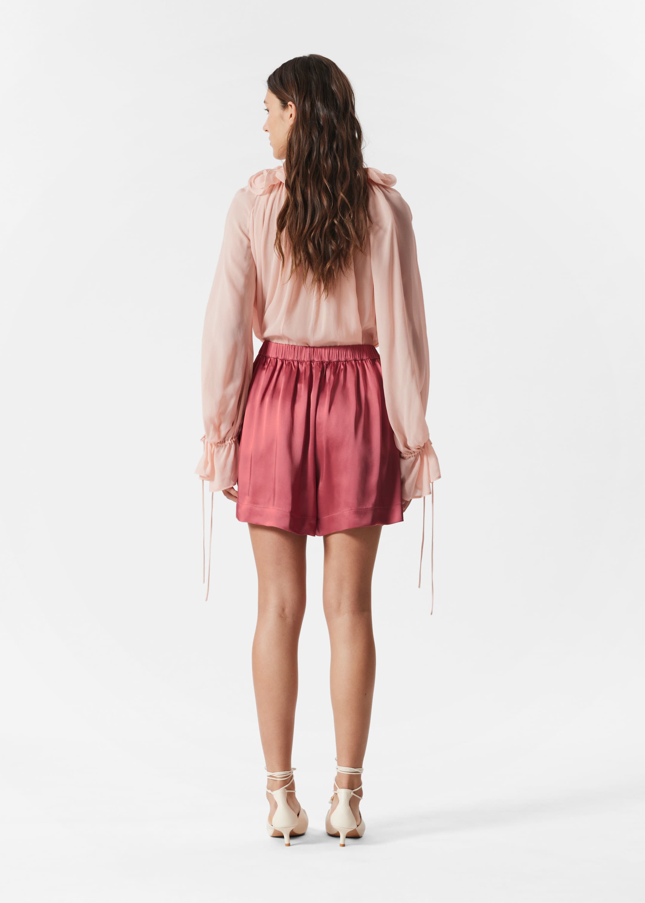 Ingrandisci l'immagine: Satin Pull-On Shorts - Dark Pink - DONNA | H&M CH 4