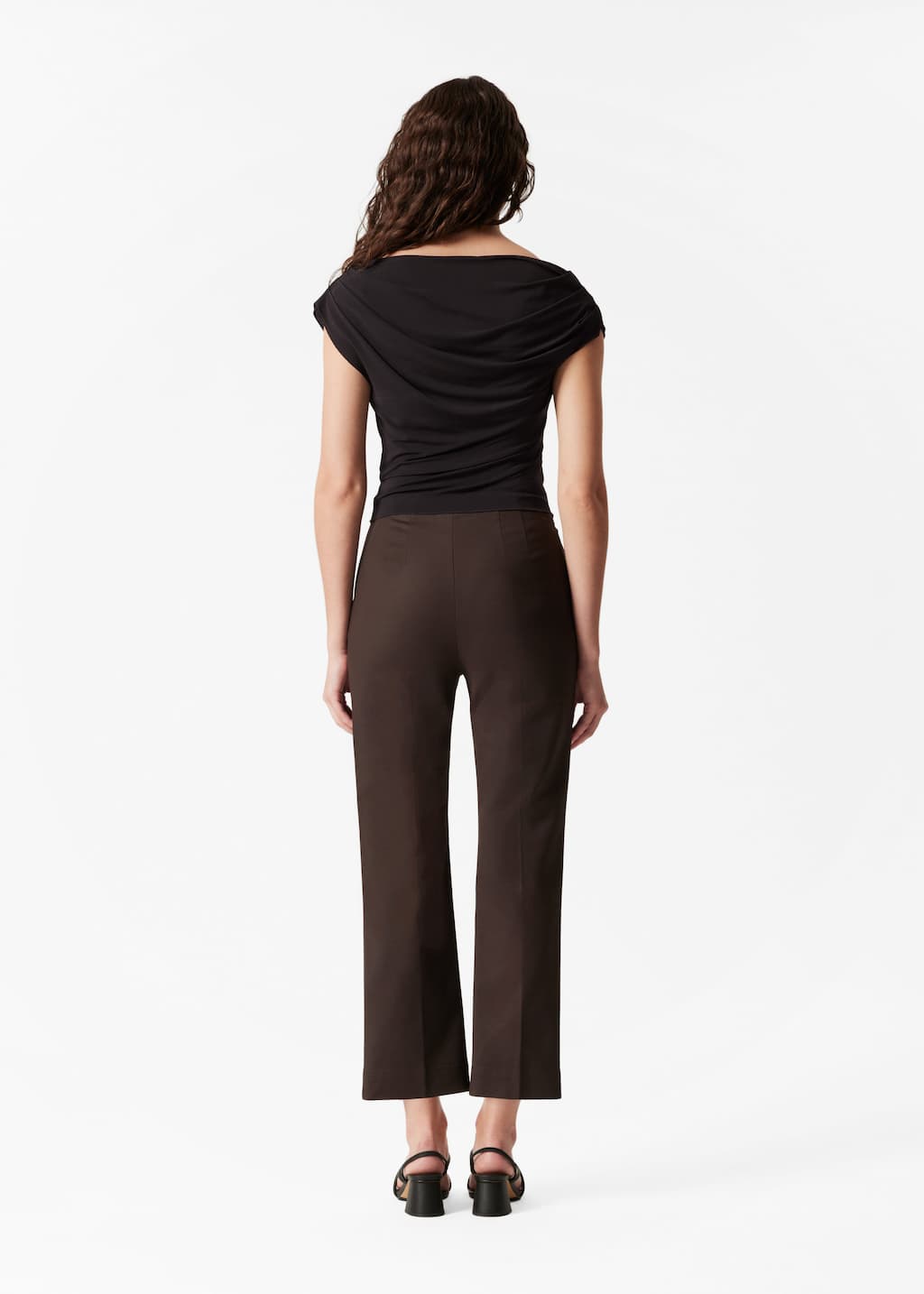 DrapedTop - Nero - Lookbook