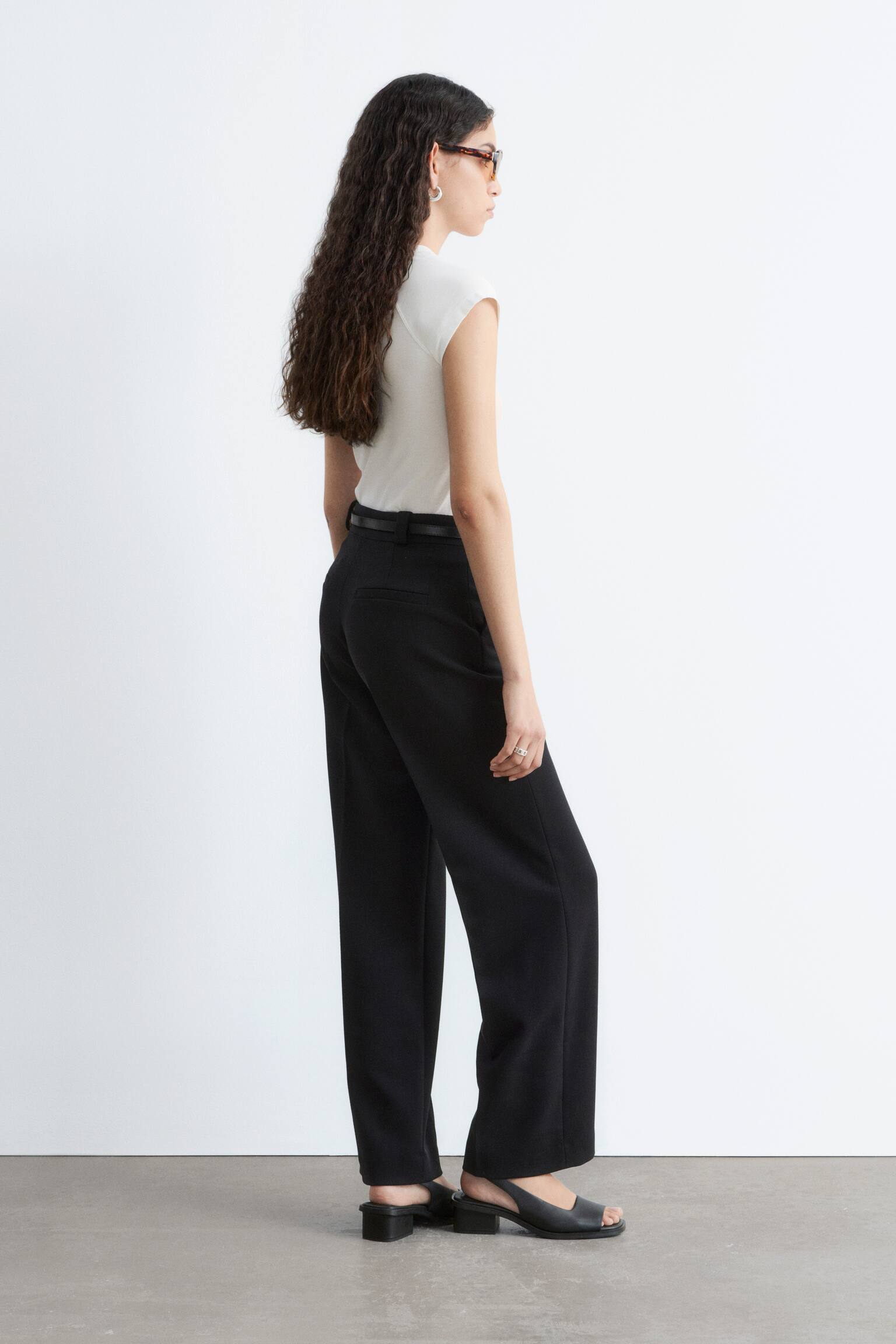 Rovné nohavice s pukmi - Čierna/Tmavozelená/Tmavohnedá/Námornícka modrá/Krémová - 5