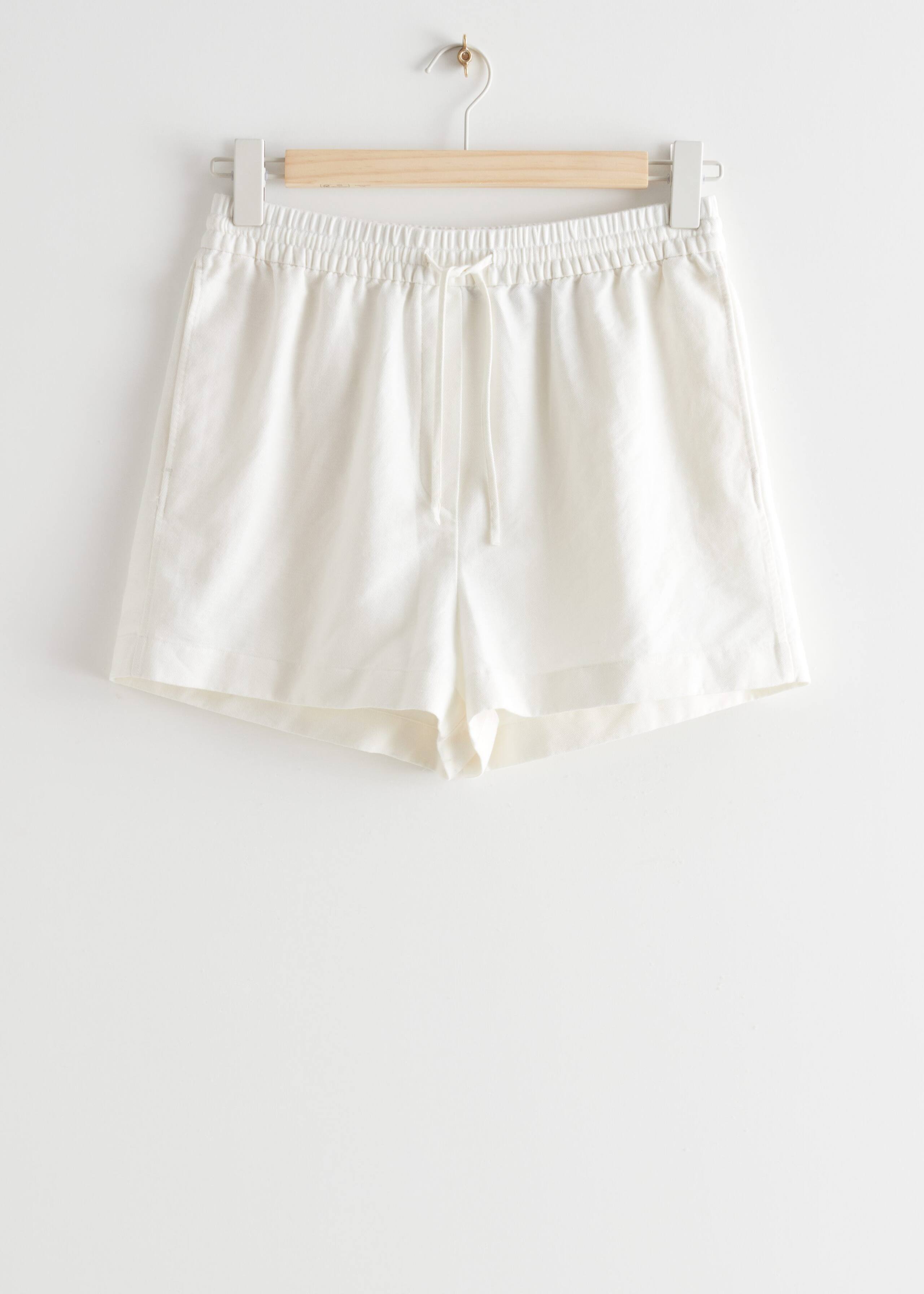 Relaxed Drawcord Shorts - White - Still Life
