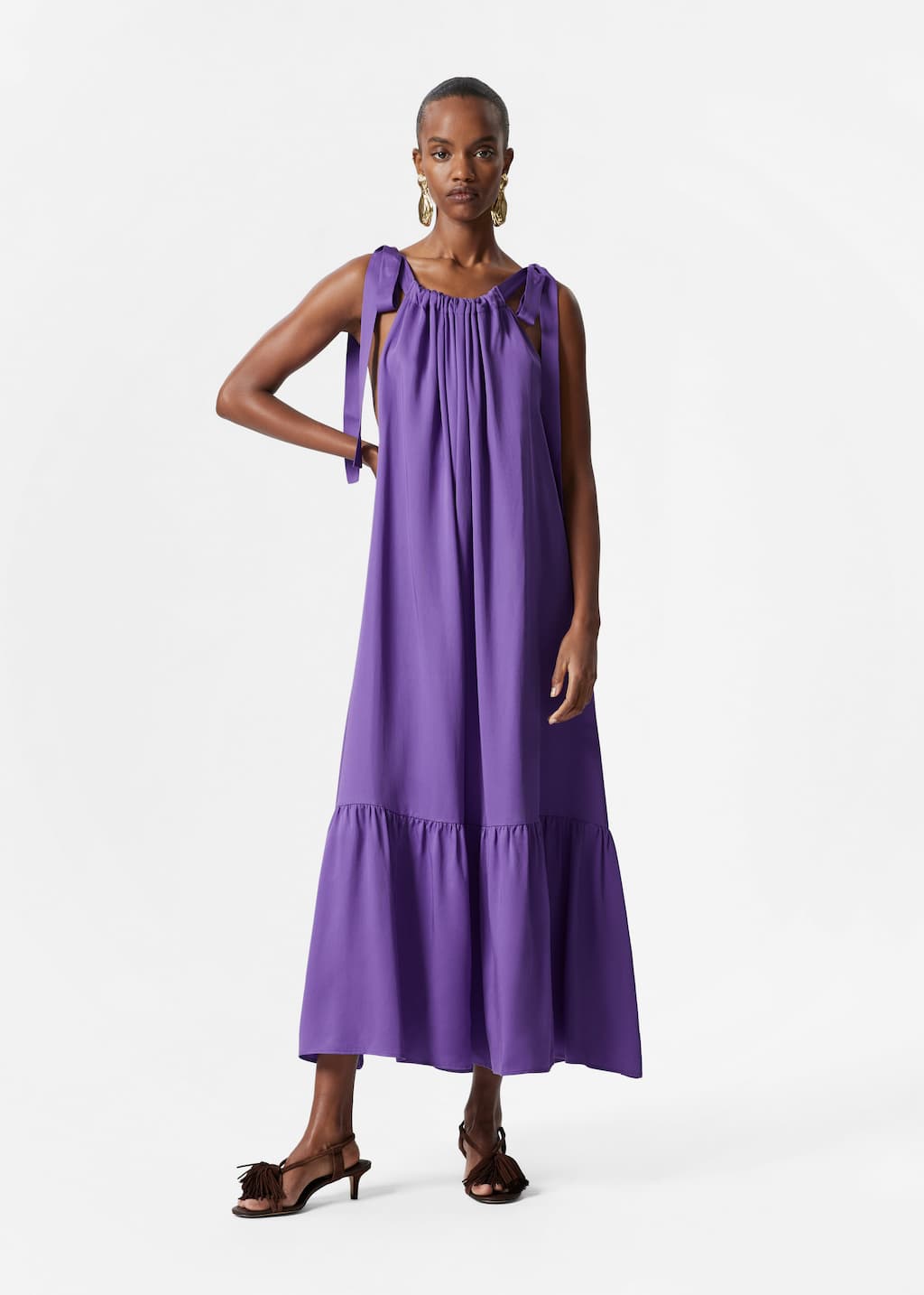 Image of Vestido midi sin mangas fruncido