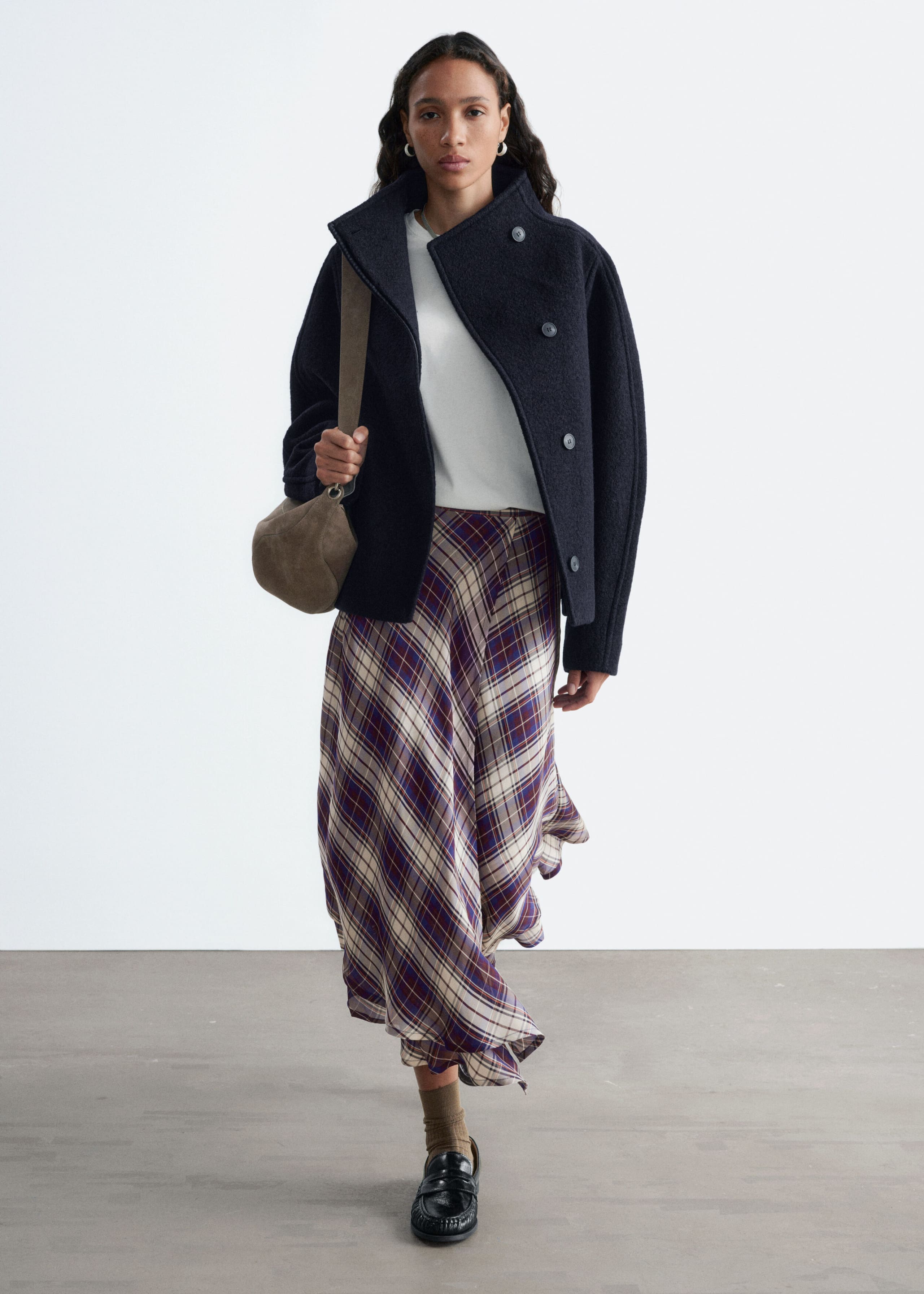 Asymmetrische wollen jas - Donkerblauw - Lookbook