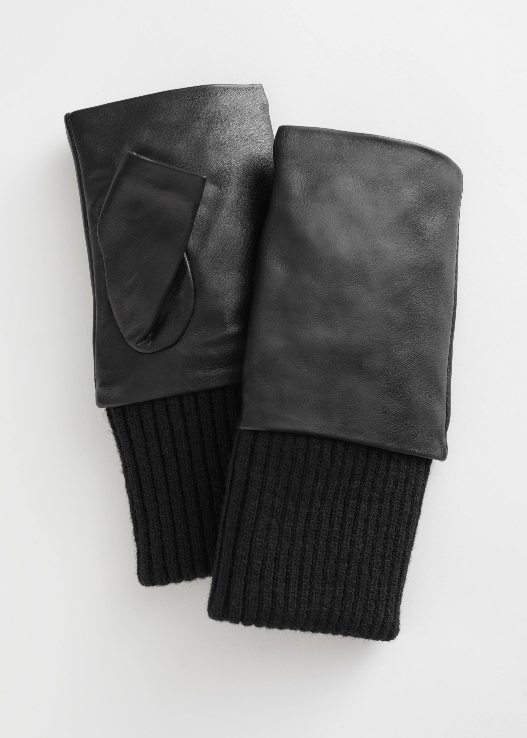 Größeres Bild anzeigen: Fingerlose Fäustlinge aus Leder - Schwarz - Ladies | H&M AT 1