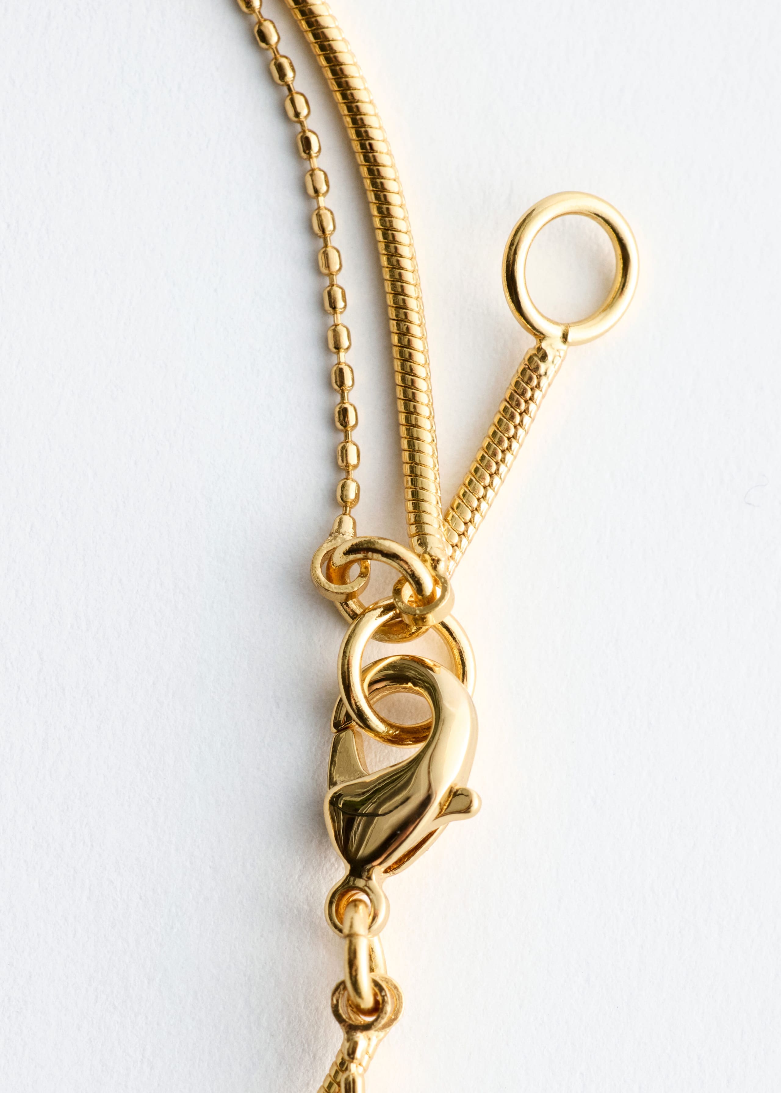 Double Chain Quartz Bracelet - {{variantName}} - Descriptive Detail