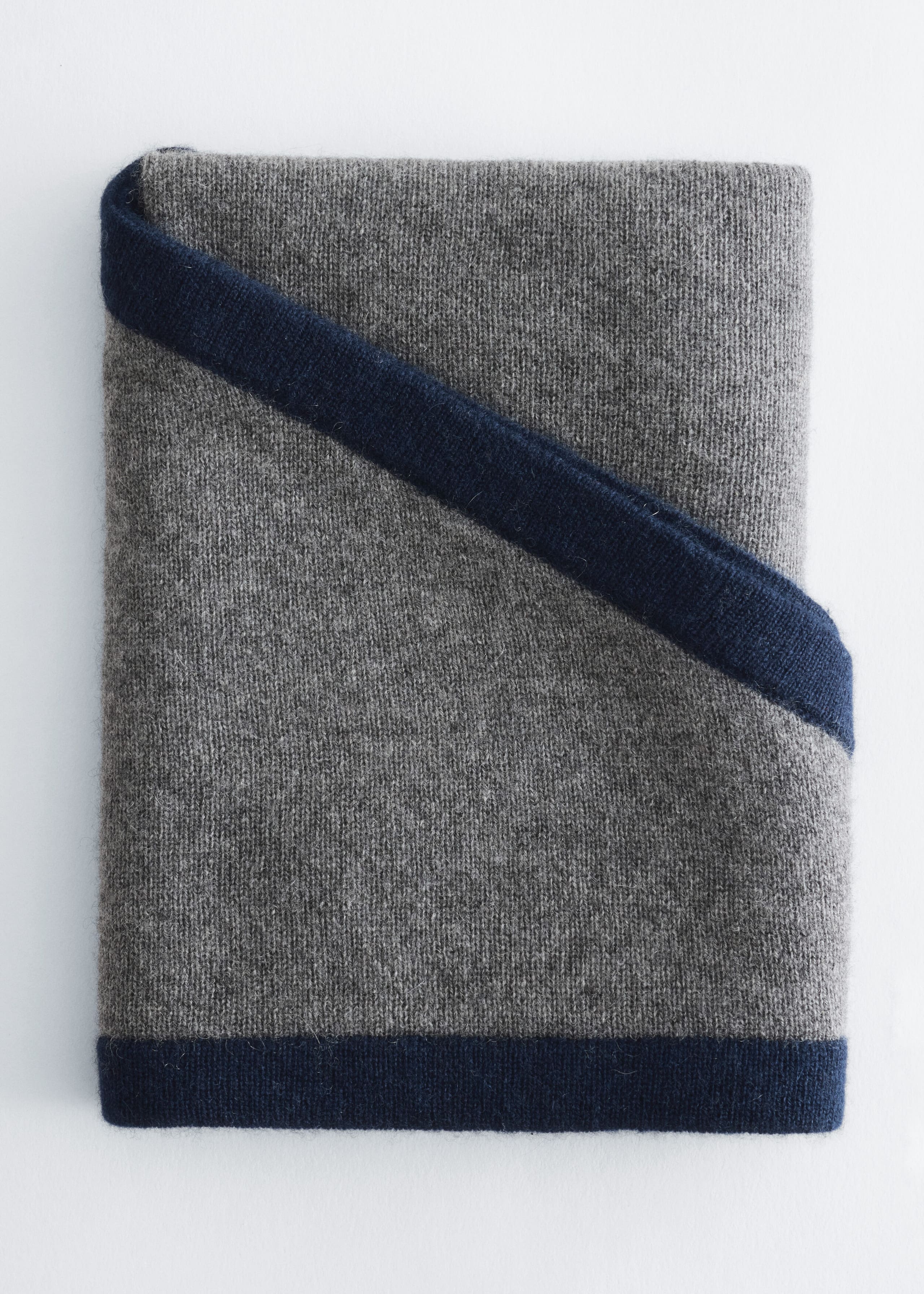 Silk-Cashmere Triangle Scarf - Dark Blue/Brown - Still Life