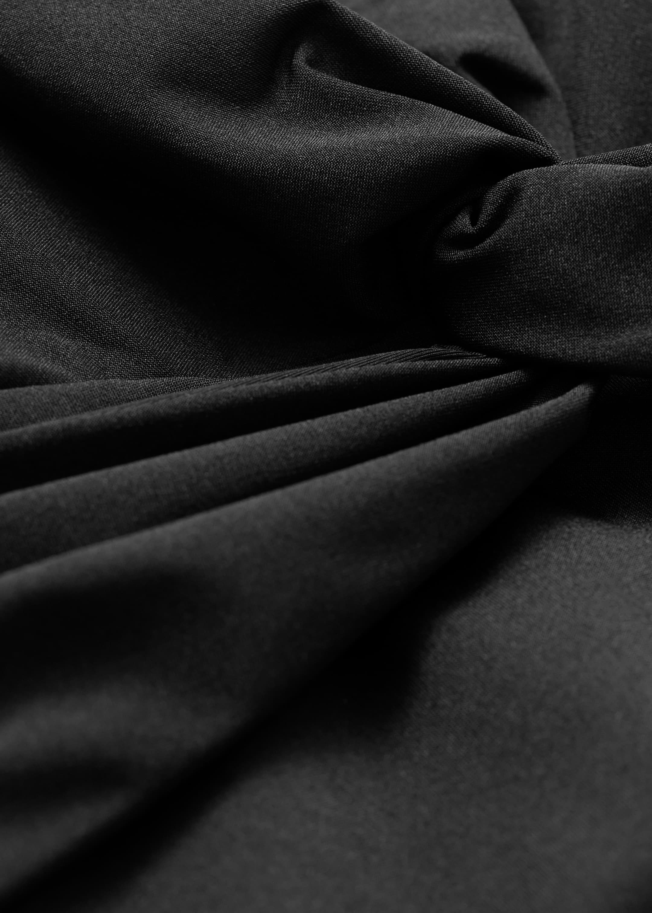 Agrandir l'image: Maillot de bain à détail torsadé - Noir - FEMME | H&M CH 5