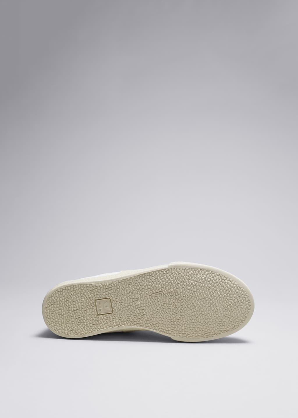 Sneakersy Veja Volley Canvas – Light blue/White – Martwa natura