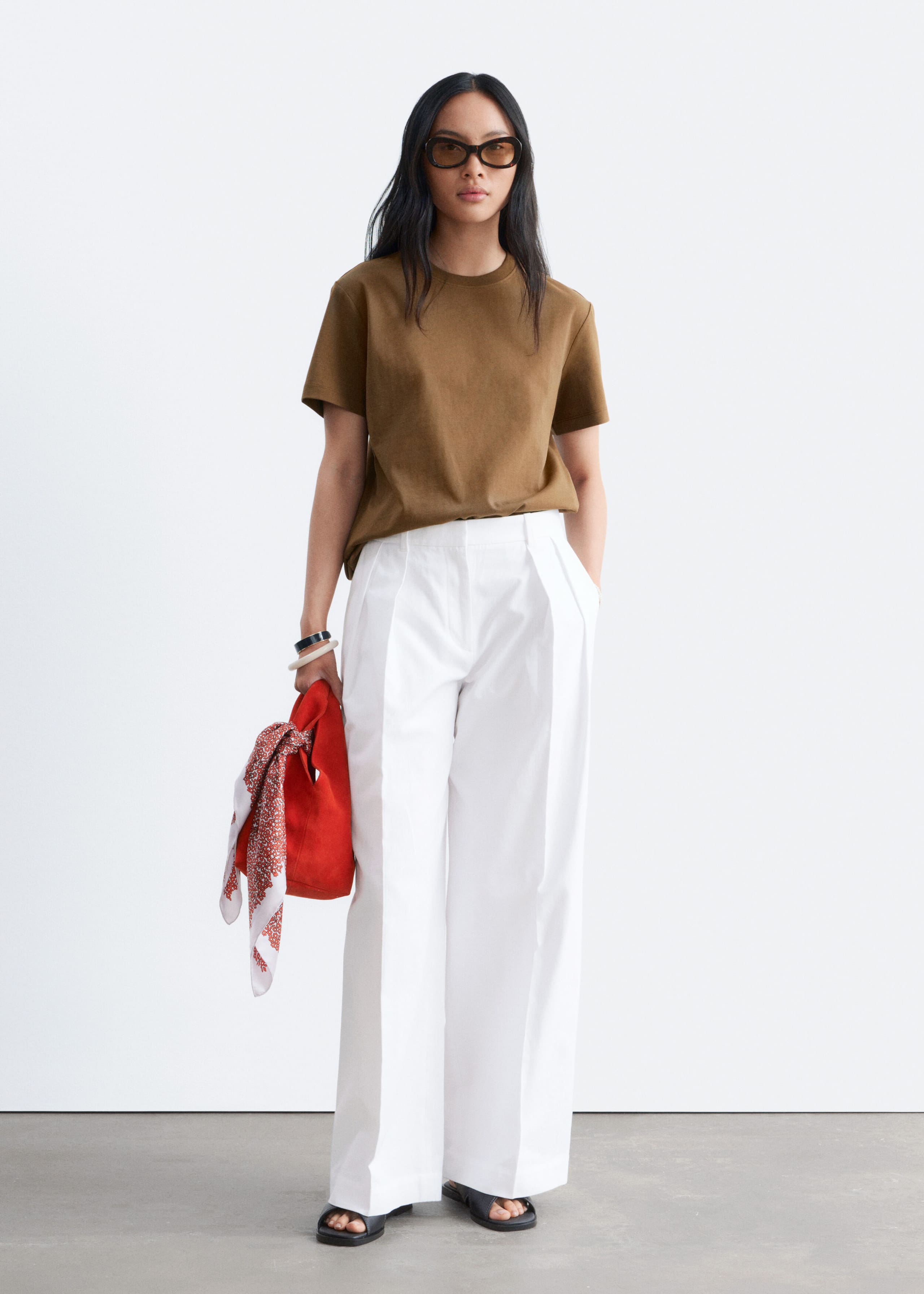 Cotton Crew-Neck T-Shirt - Brown - Lookbook