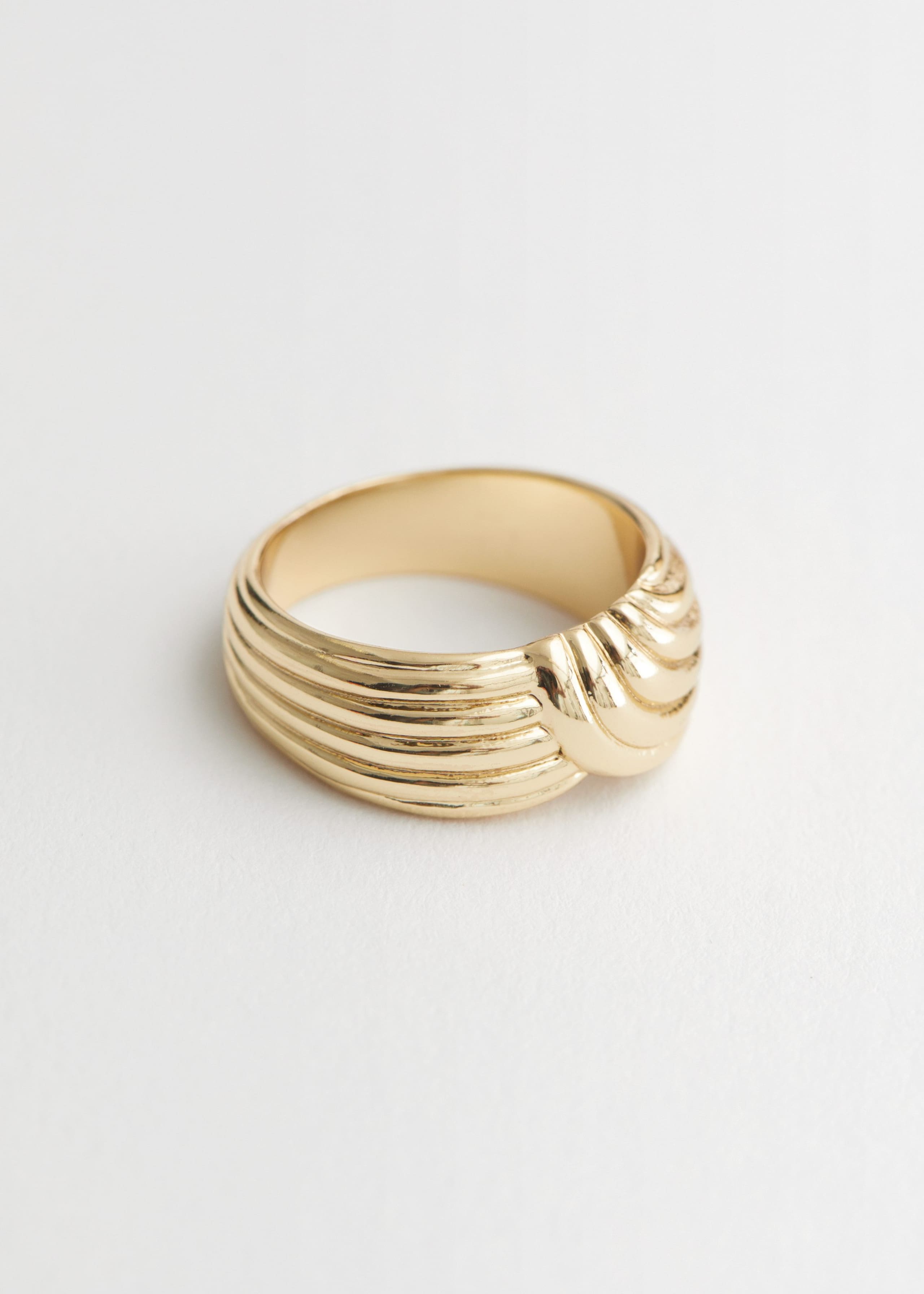 Rope Embossed Ring - Gold - Still Life