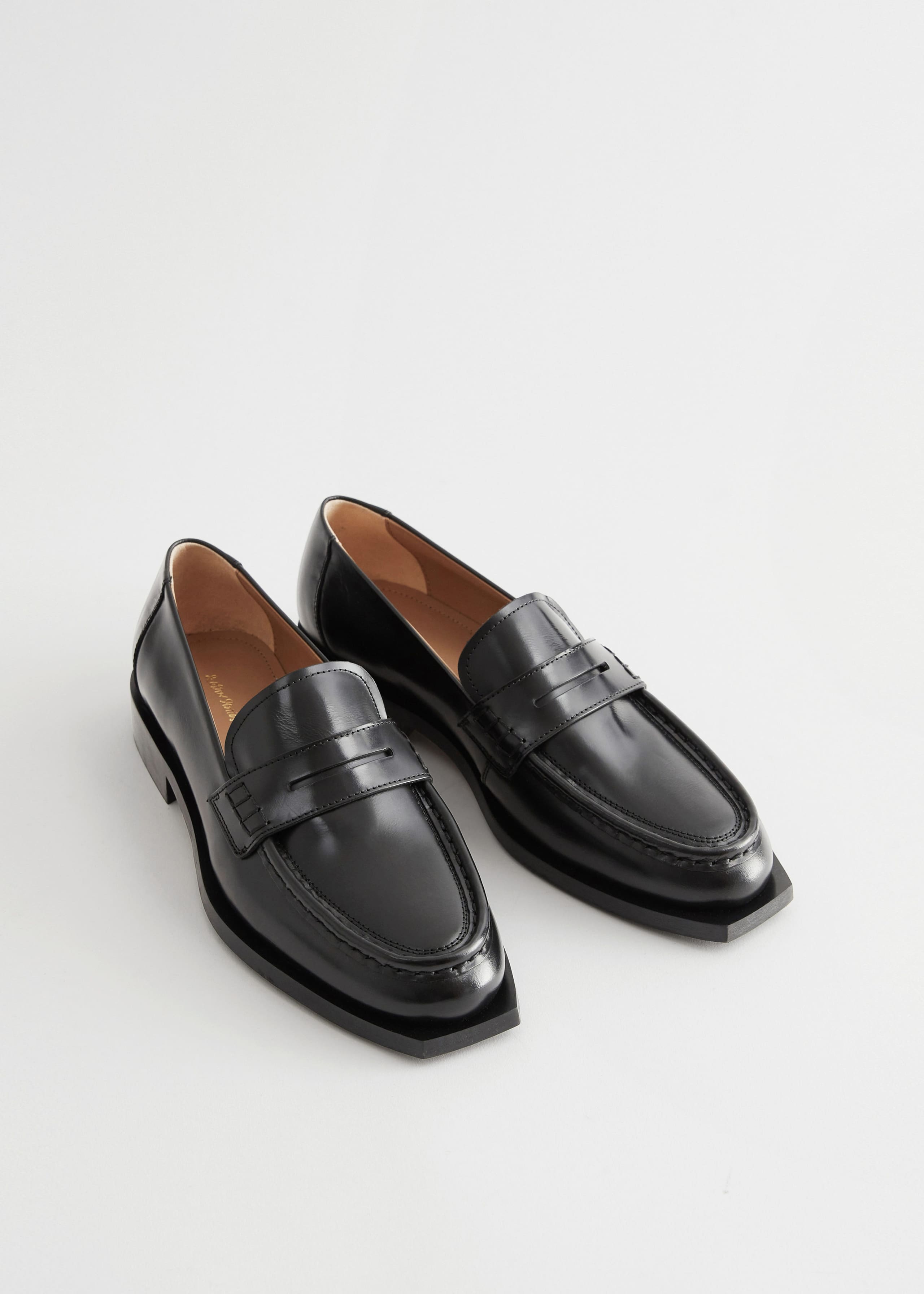 Image of Klassiska loafers i läder